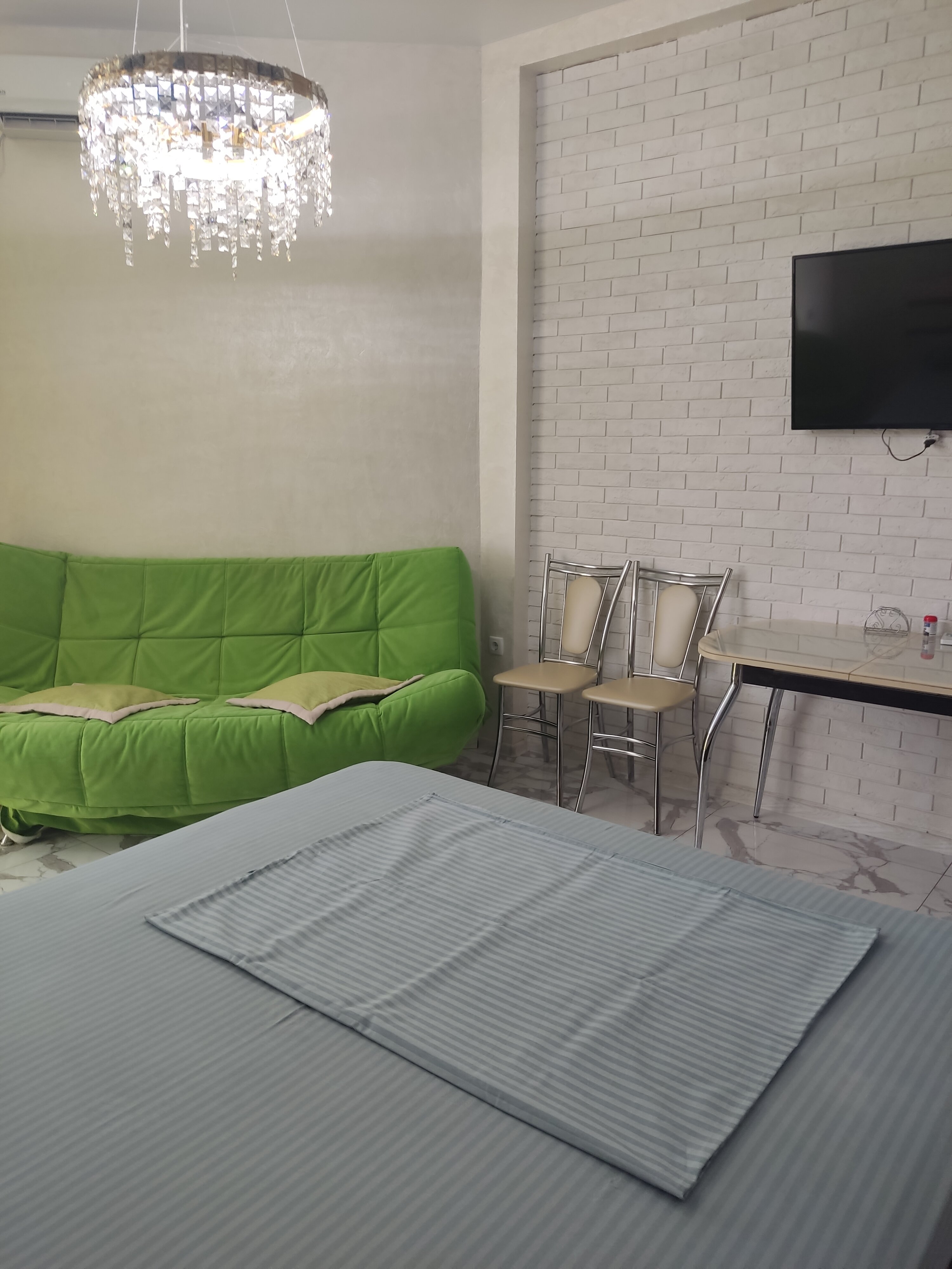 Апартаменты с балконом