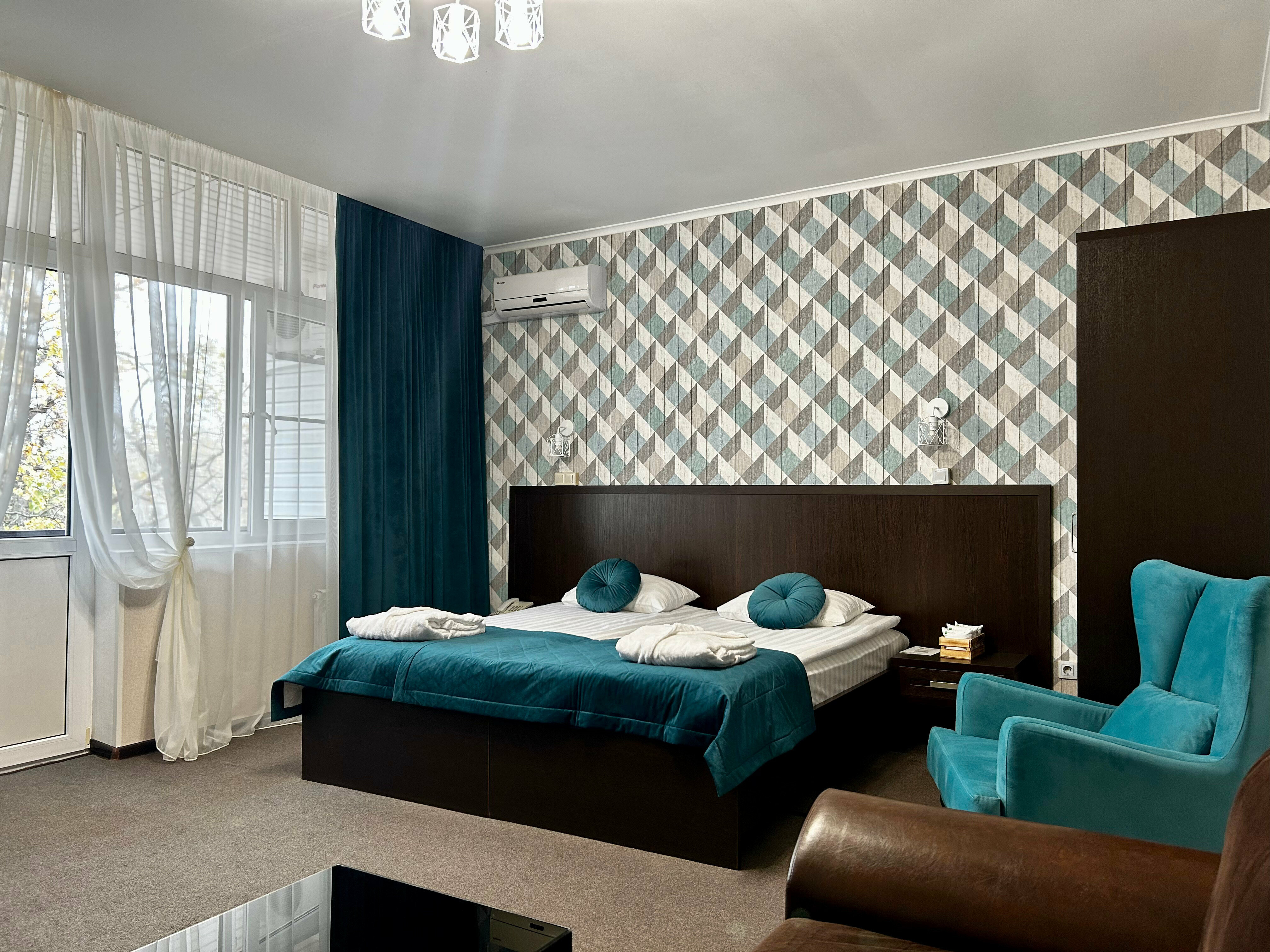 Номер-студия с балконом