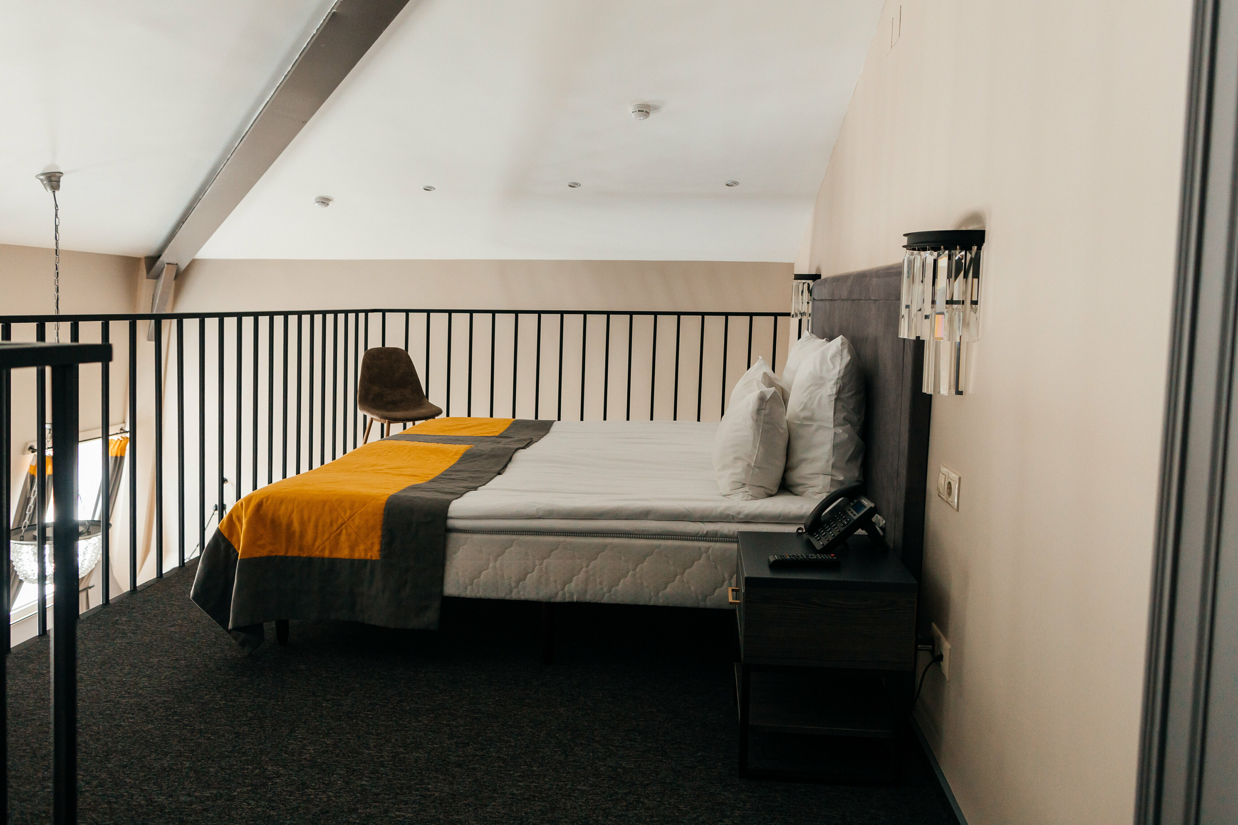 Двухуровневый номер-студия