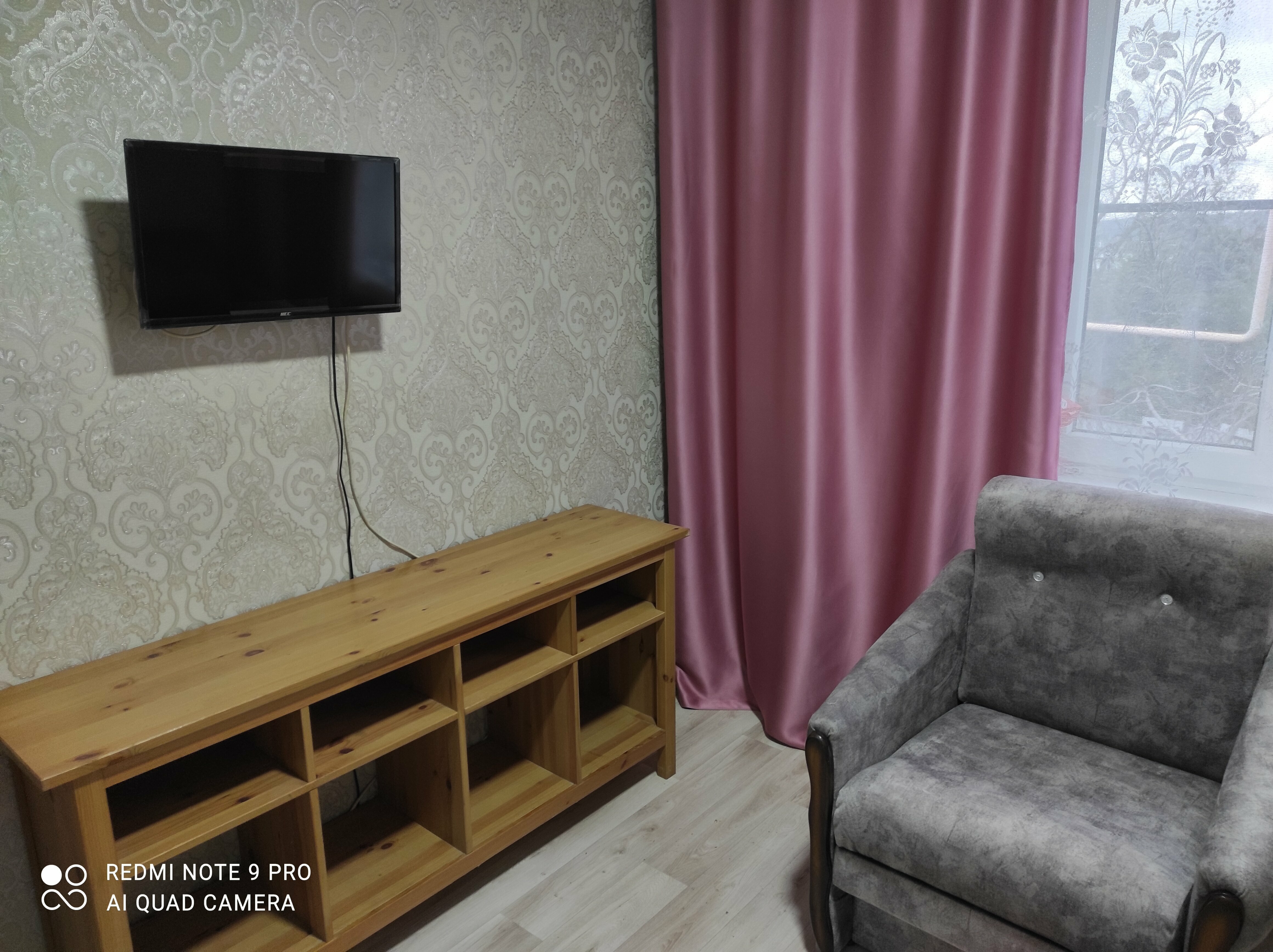 Семейный номер с боковым видом на море