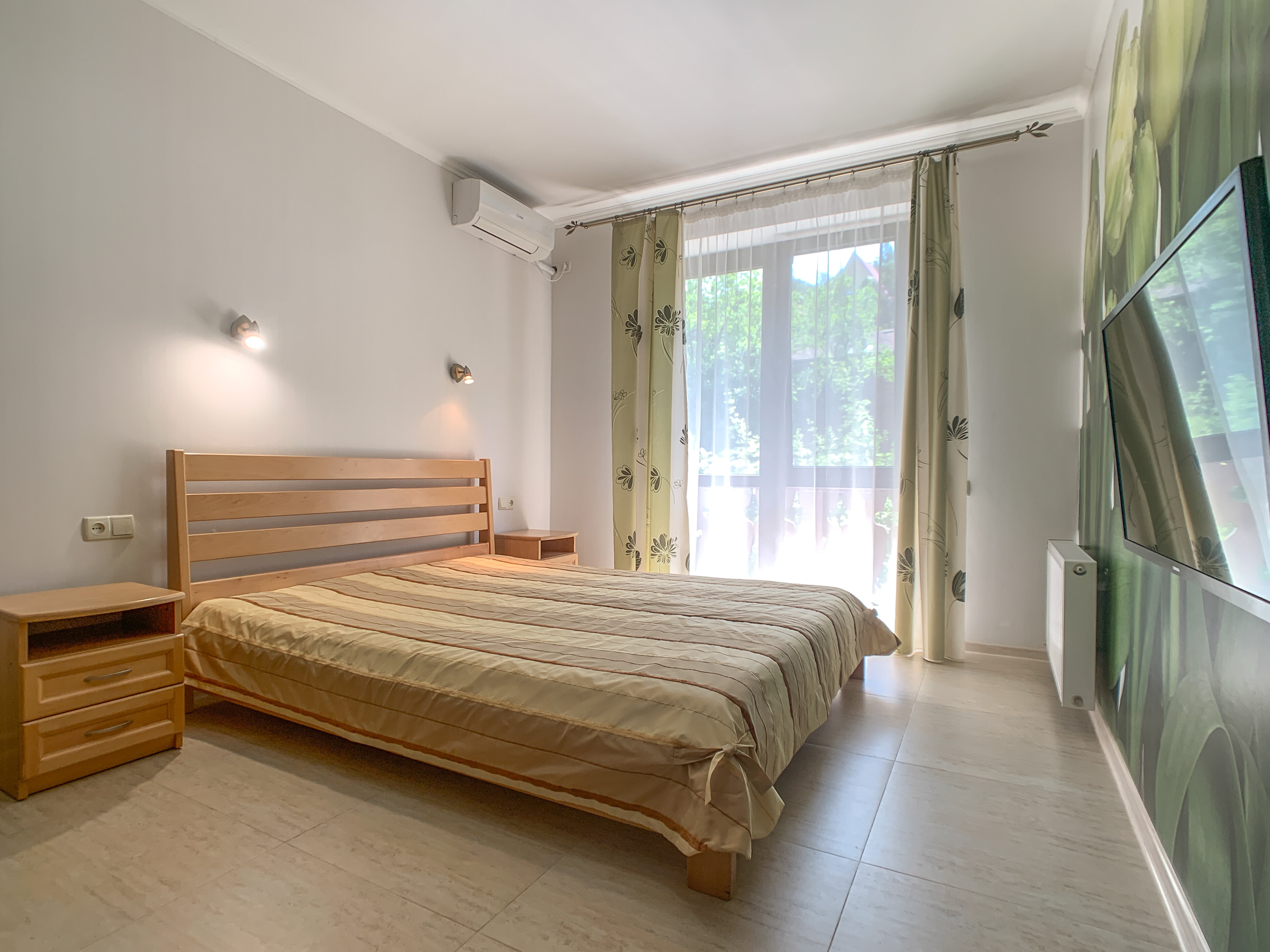 Апартаменты с балконом