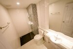 Deluxe King Room в Z Sleep Hotel
