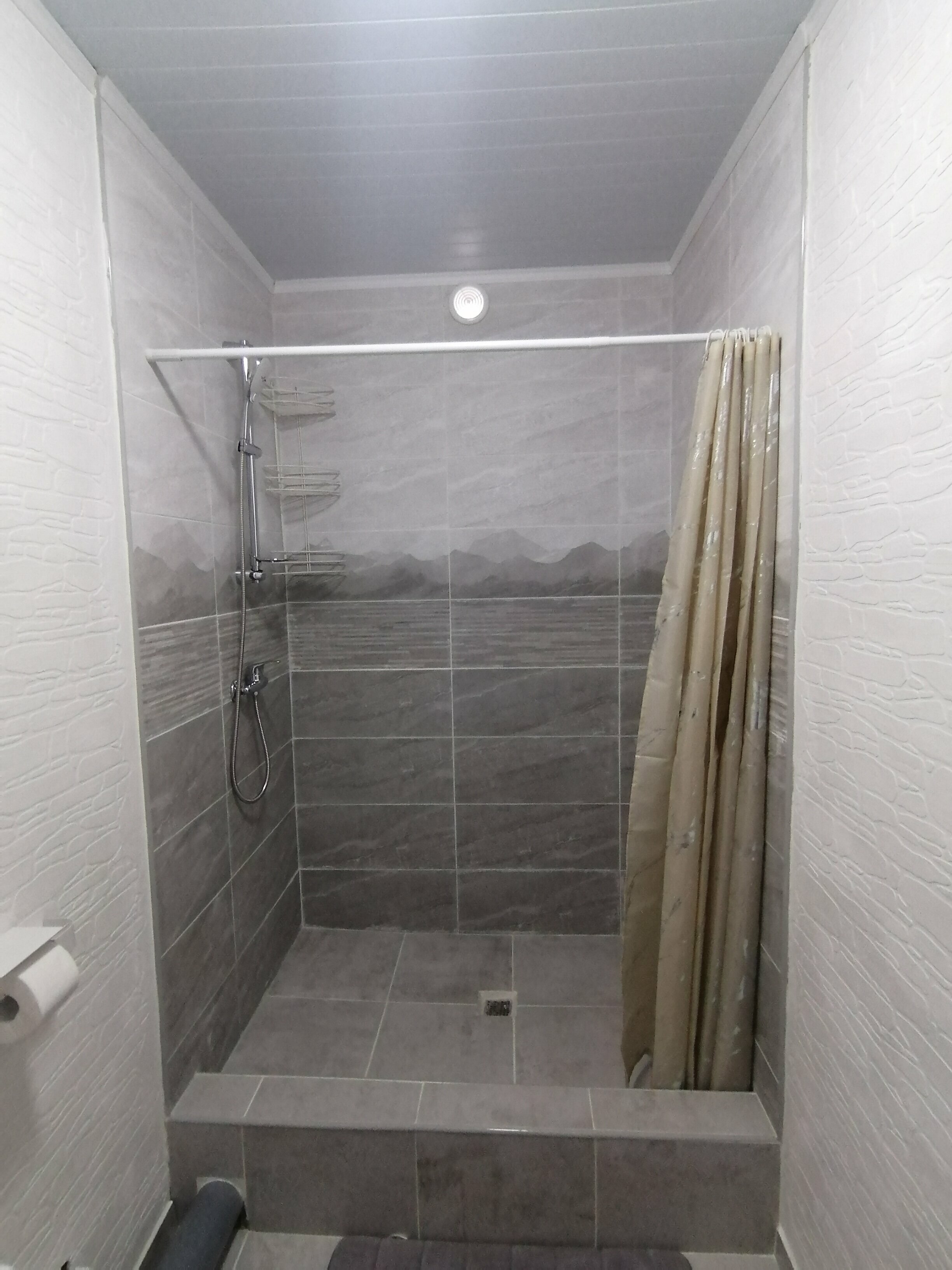 Небольшой двухместный номер с 1 кроватью