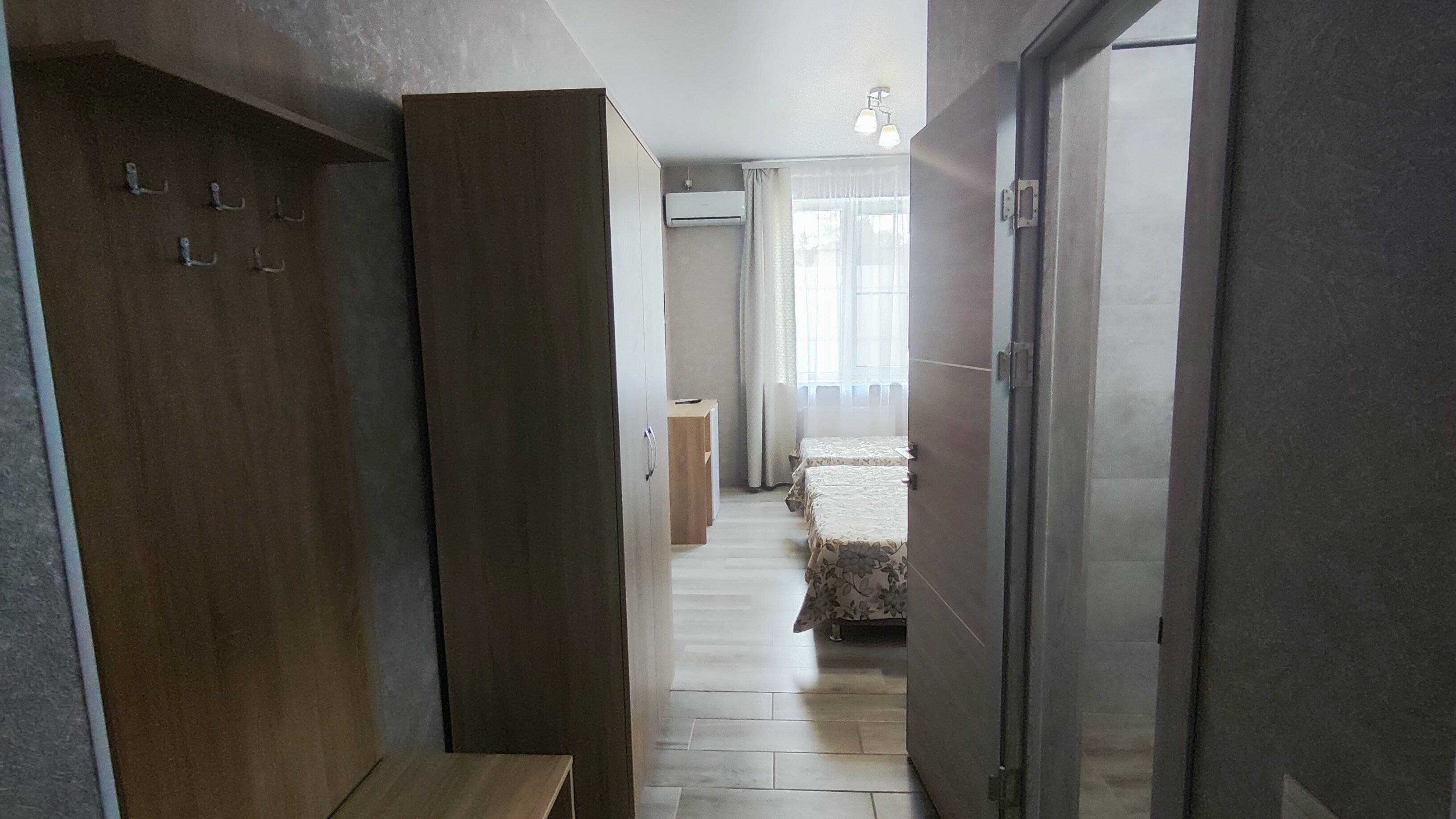 Улучшенный двухместный номер с 2 отдельными кроватями