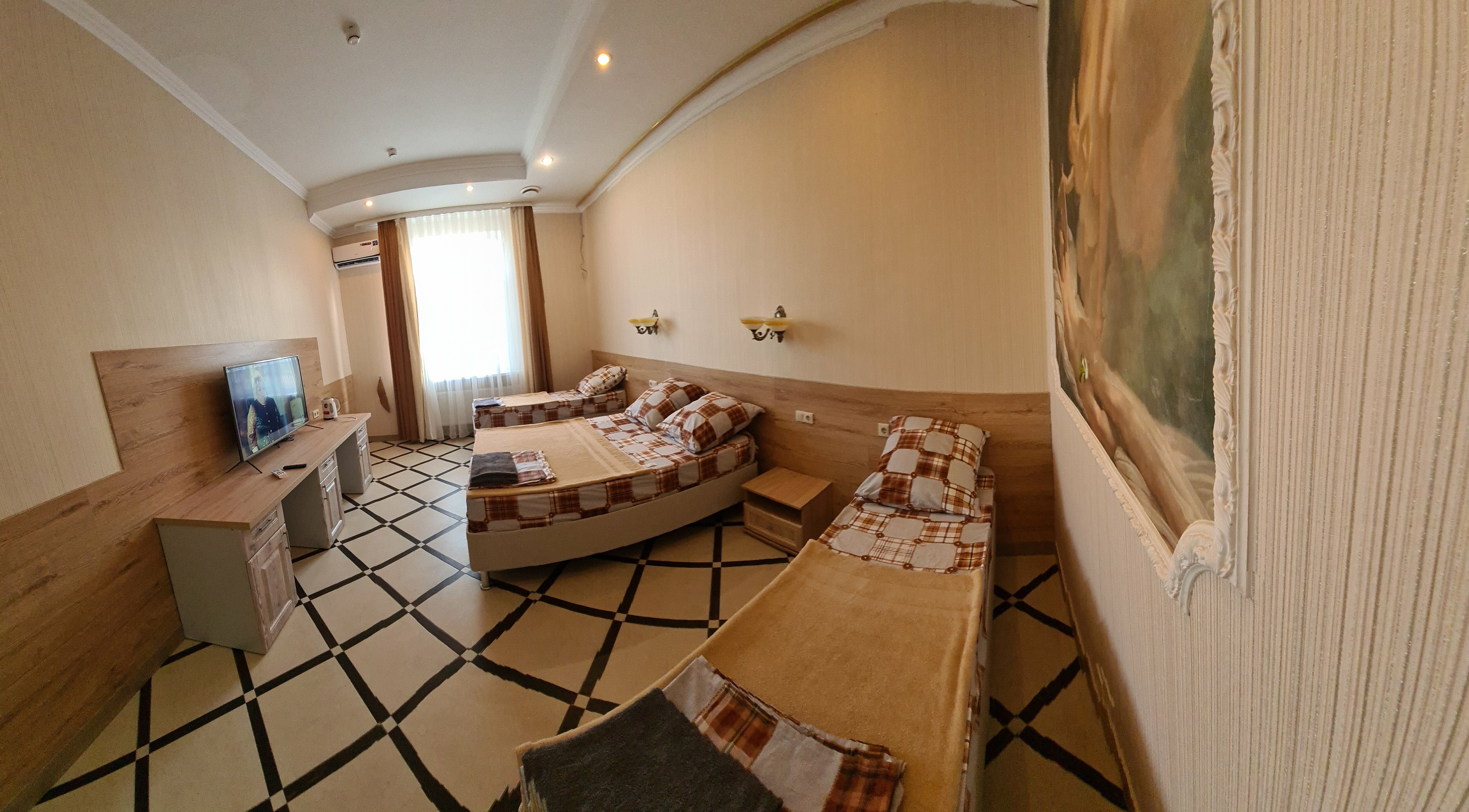 Семейный номер с ванной комнатой