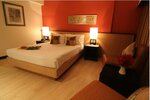 Standard Room for 2 people в The Rose Hotel Bangkok