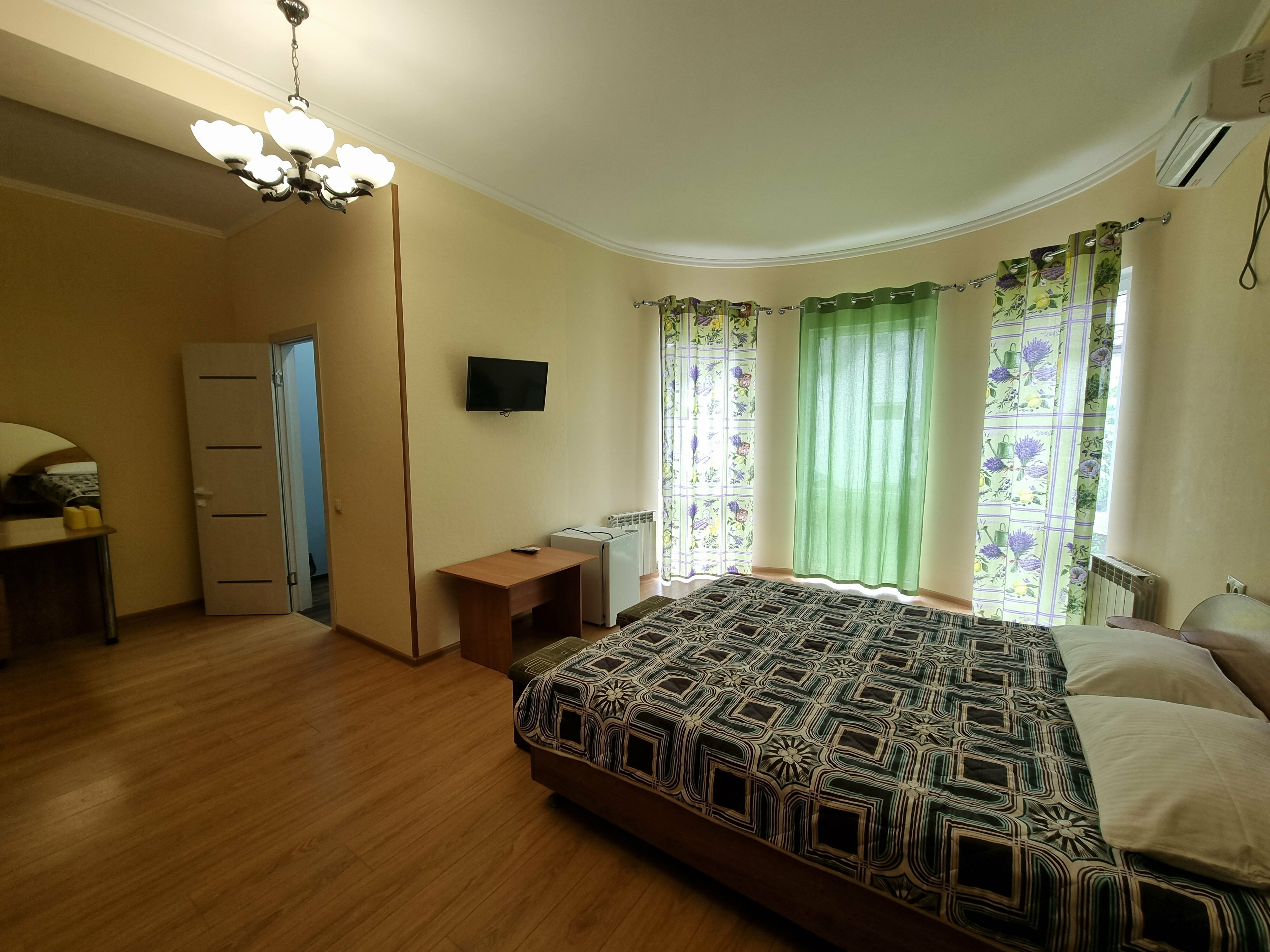 Стандартный четырехместный номер