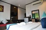 Sea Beach Room в Kathalee Beach Resort Koh Lipe