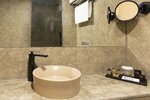 Улучшенный двухместный номер с 1 двуспальной кроватью, вид на море в Avec Hotel
