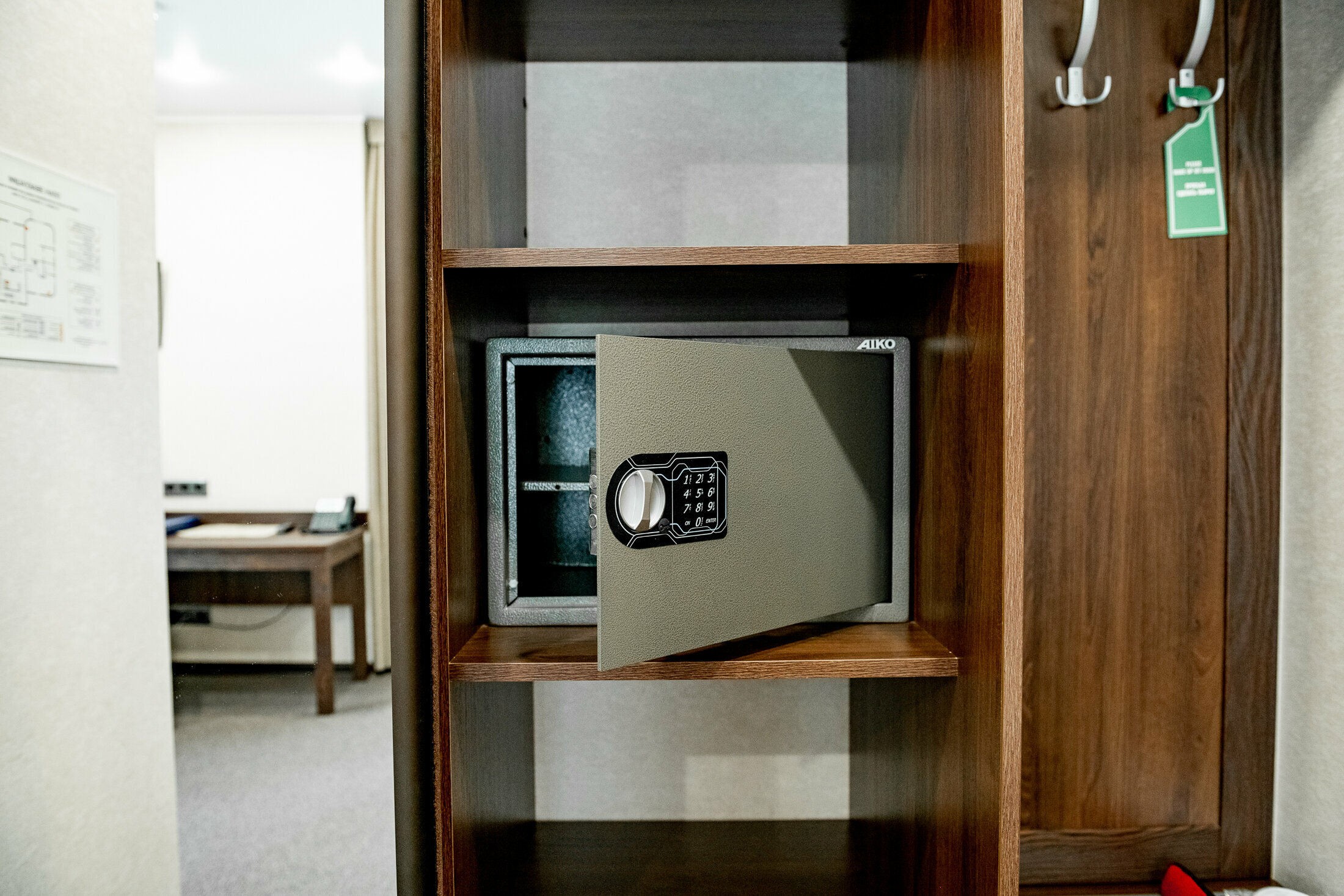 Двухместный номер с 2 отдельными кроватями и душем