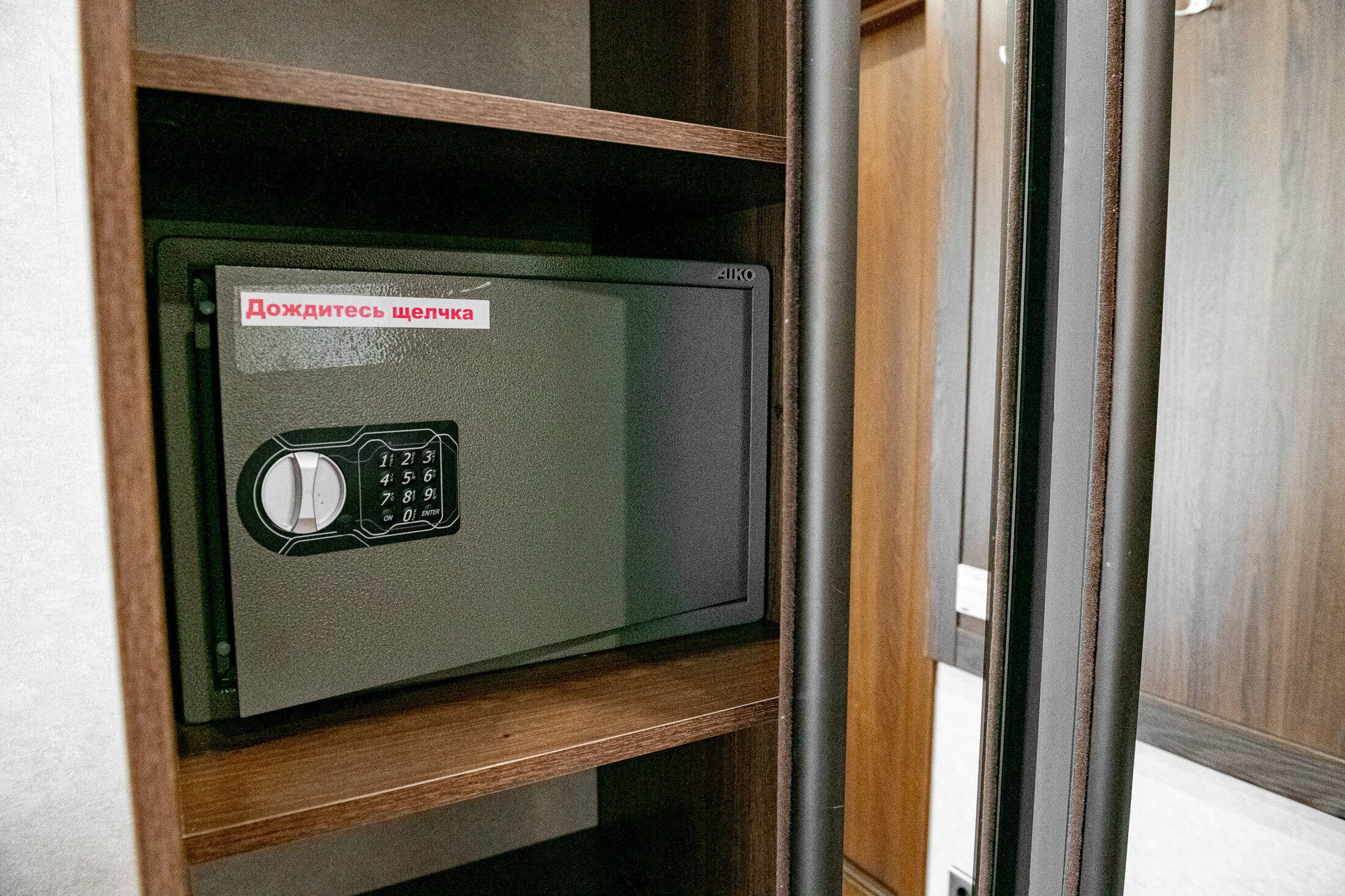 Улучшенный двухместный номер с 1 кроватью или 2 отдельными кроватями, вид на город