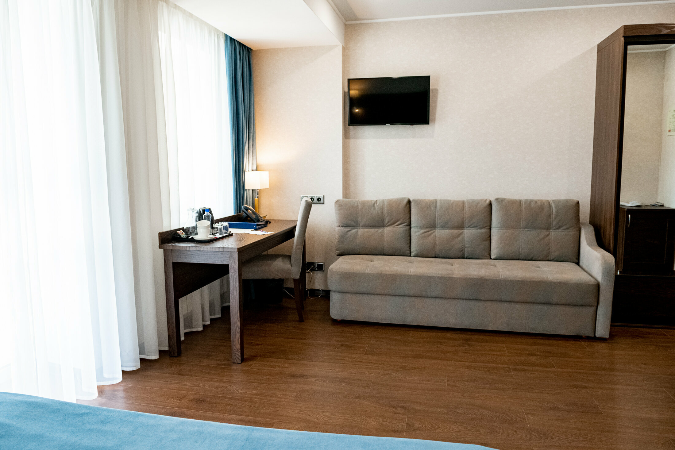 Улучшенный двухместный номер с 1 кроватью или 2 отдельными кроватями, вид на город