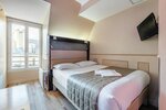 Стандартный двухместный номер с 1 двуспальной кроватью в Hôtel District République