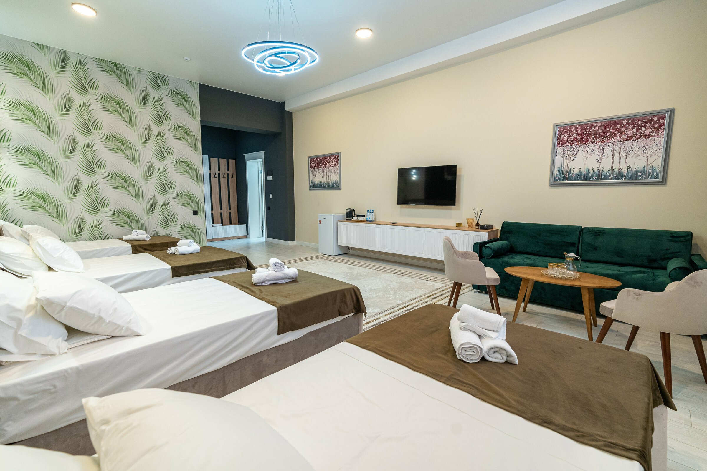 Четырехместный номер Делюкс