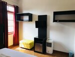 Deluxe Queen Room 1 (External Private Bathroom) в Larq'a Park Rooms