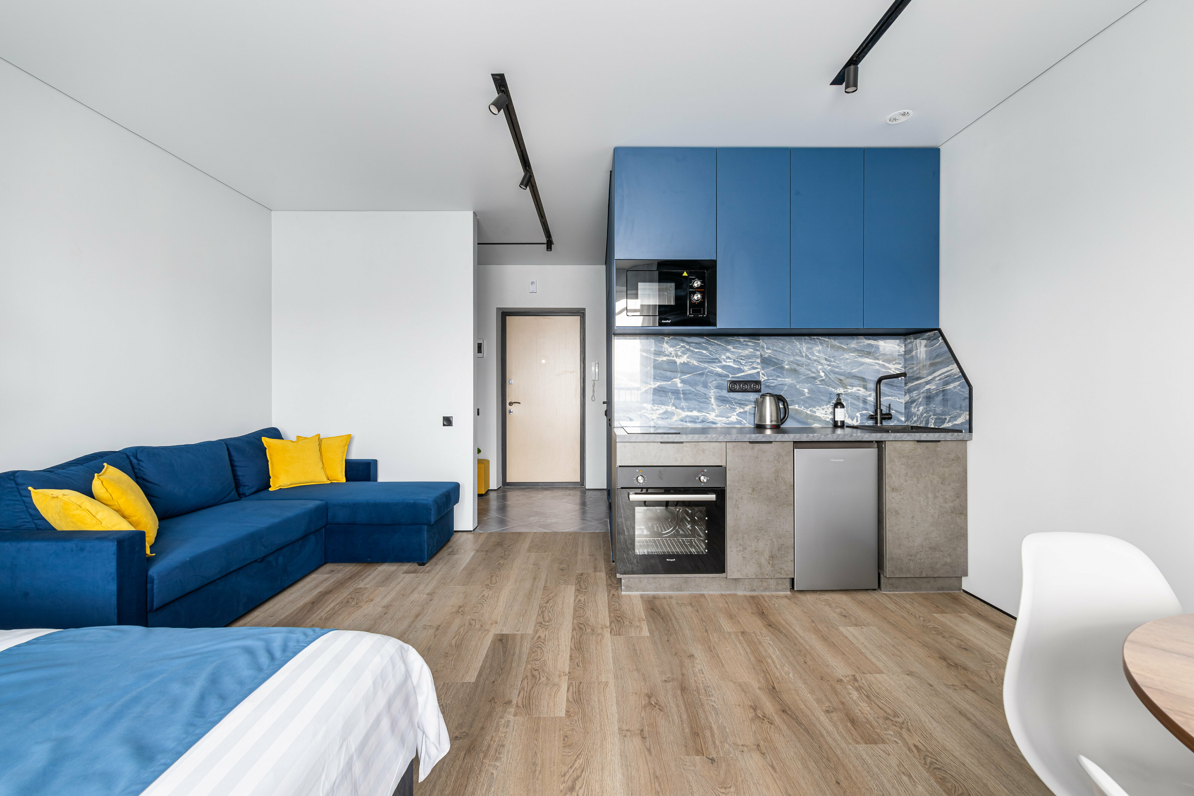 Номер-студия с гидромассажной ванной