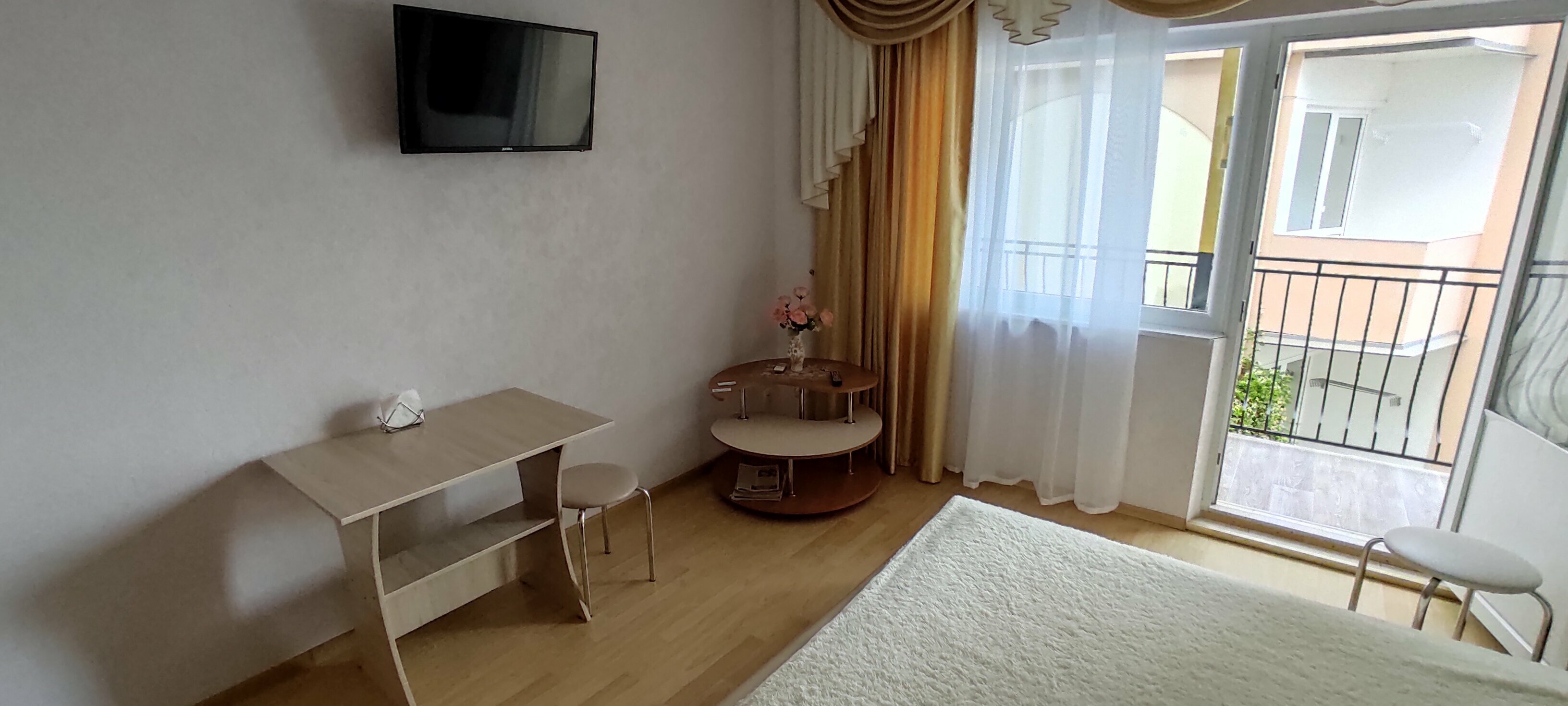 Улучшенный трехместный номер