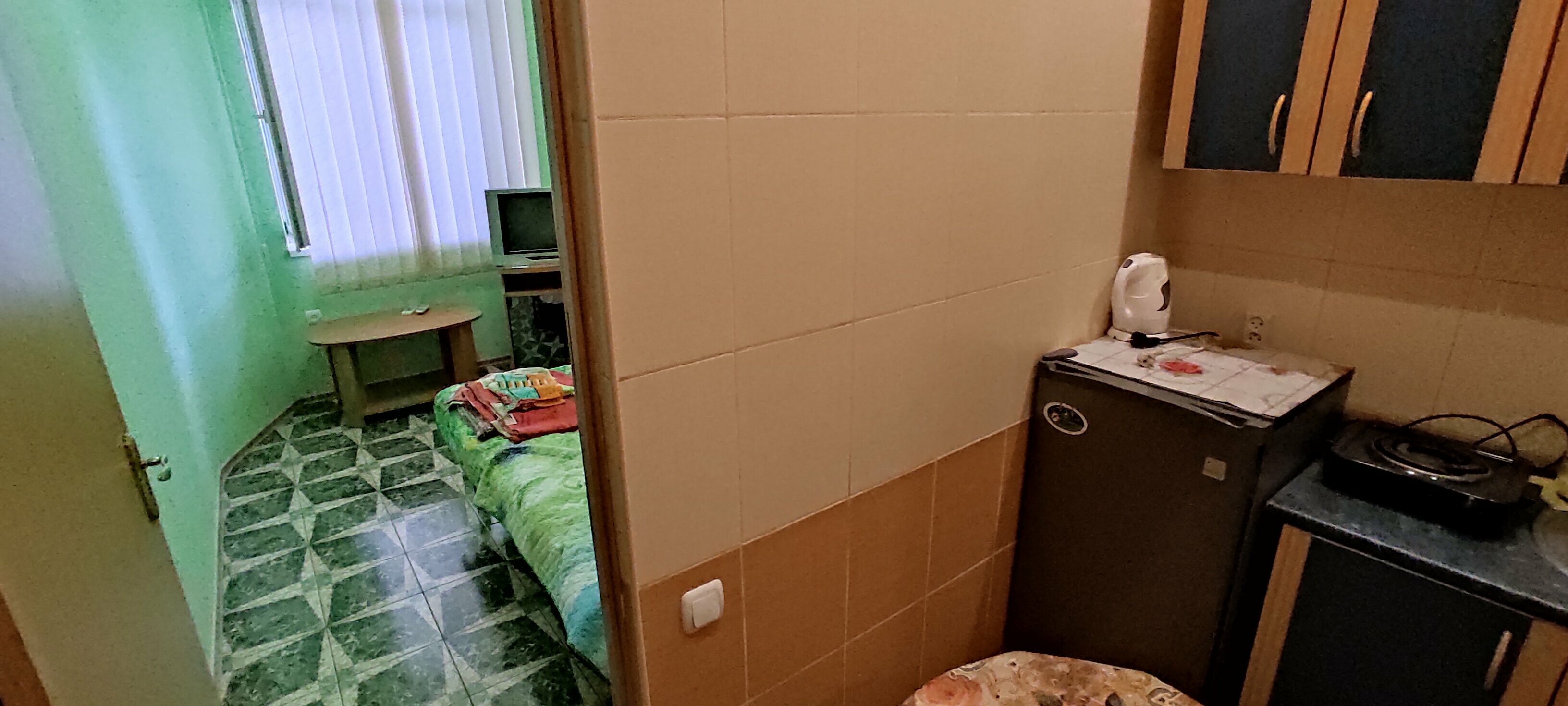 Четырехместный номер с душем