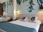 Номер с 2 односпальными кроватями, балкон в Hotel Tora
