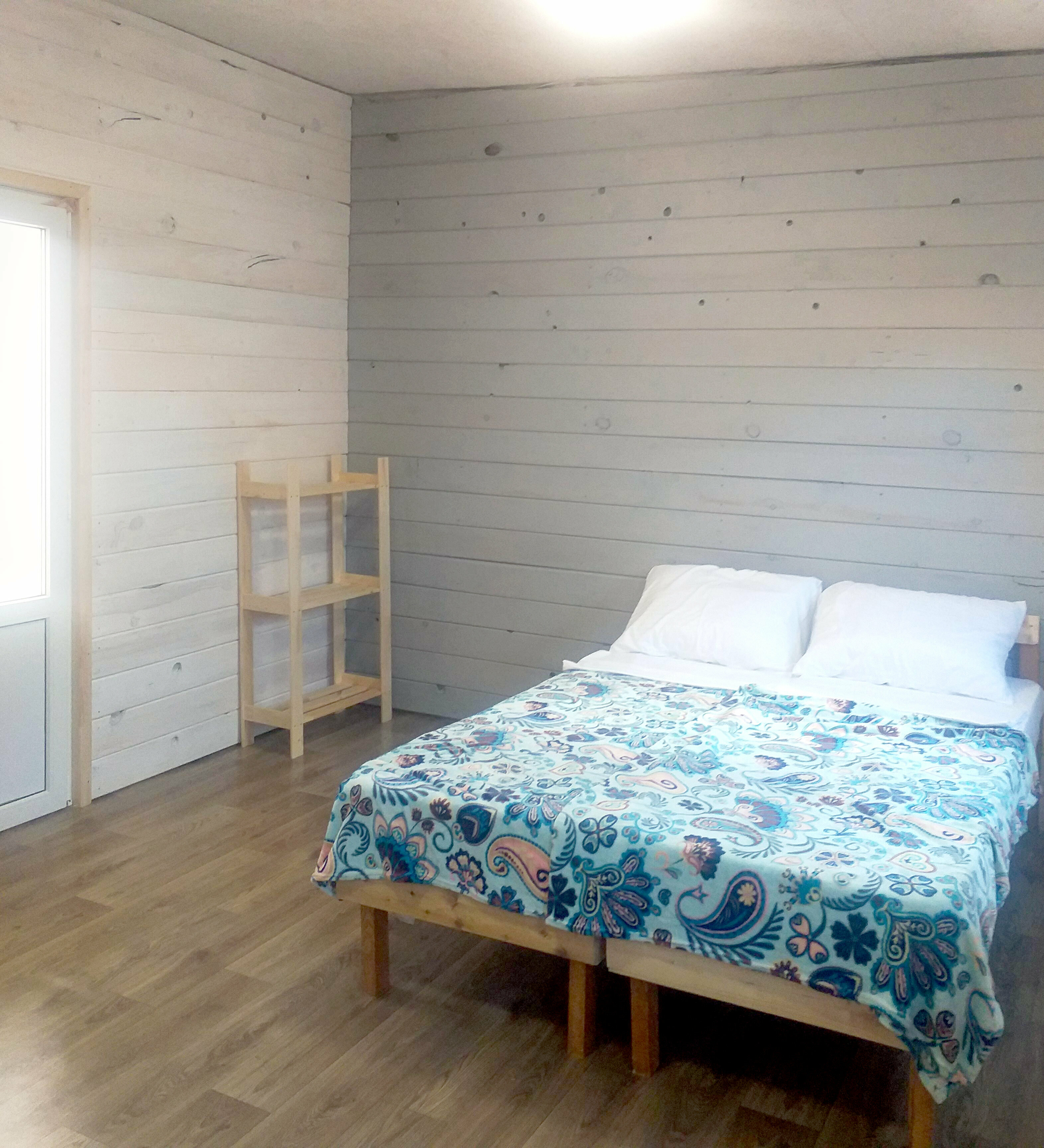 Домик с 1 комнатой (Земляничная13)