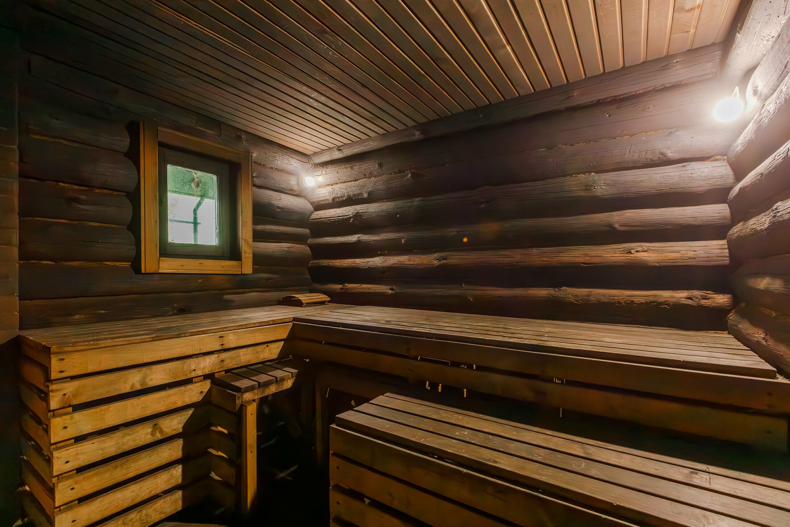 Cемейный номер с собственной ванной комнатой