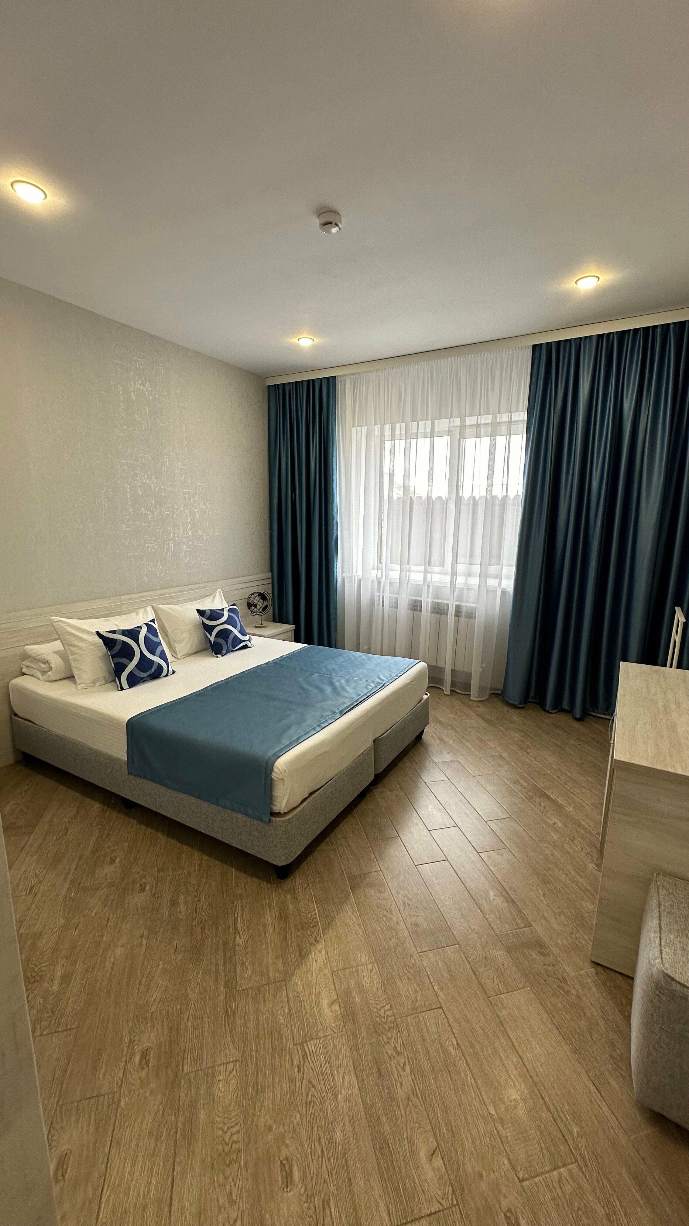 Стандартный номер с кроватью размера «king-size»