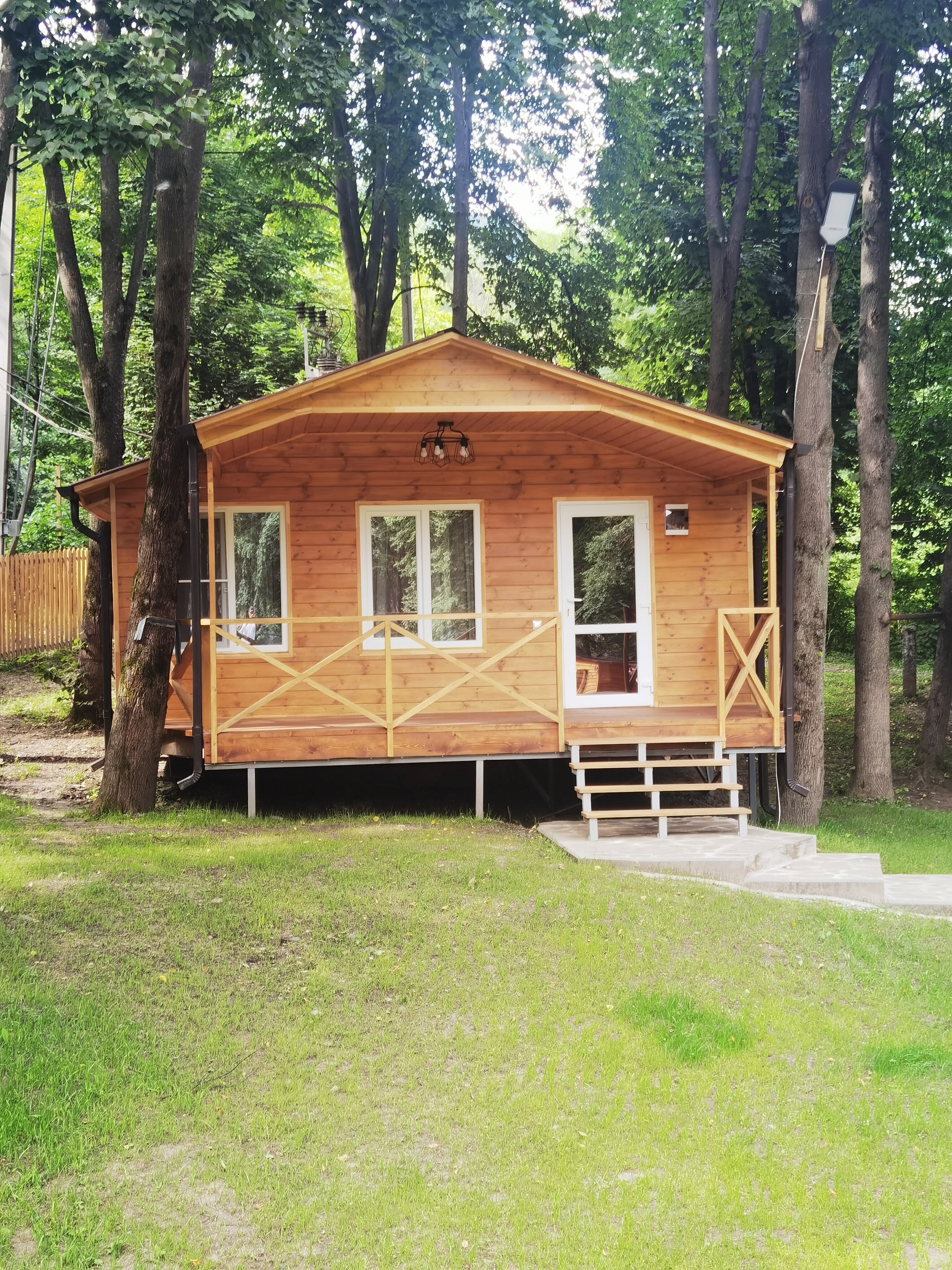 Cемейный номер с собственной ванной комнатой