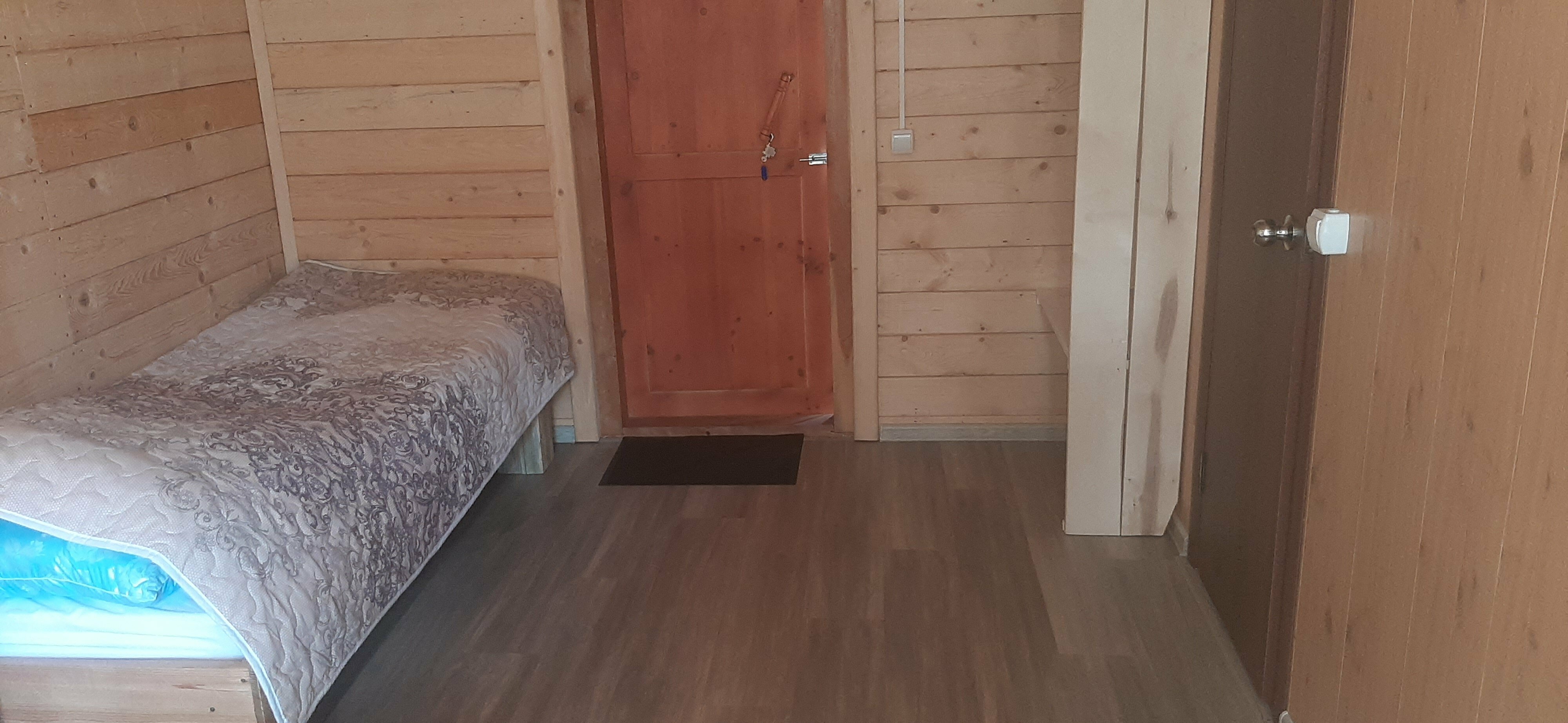 Трехместный номер с душем