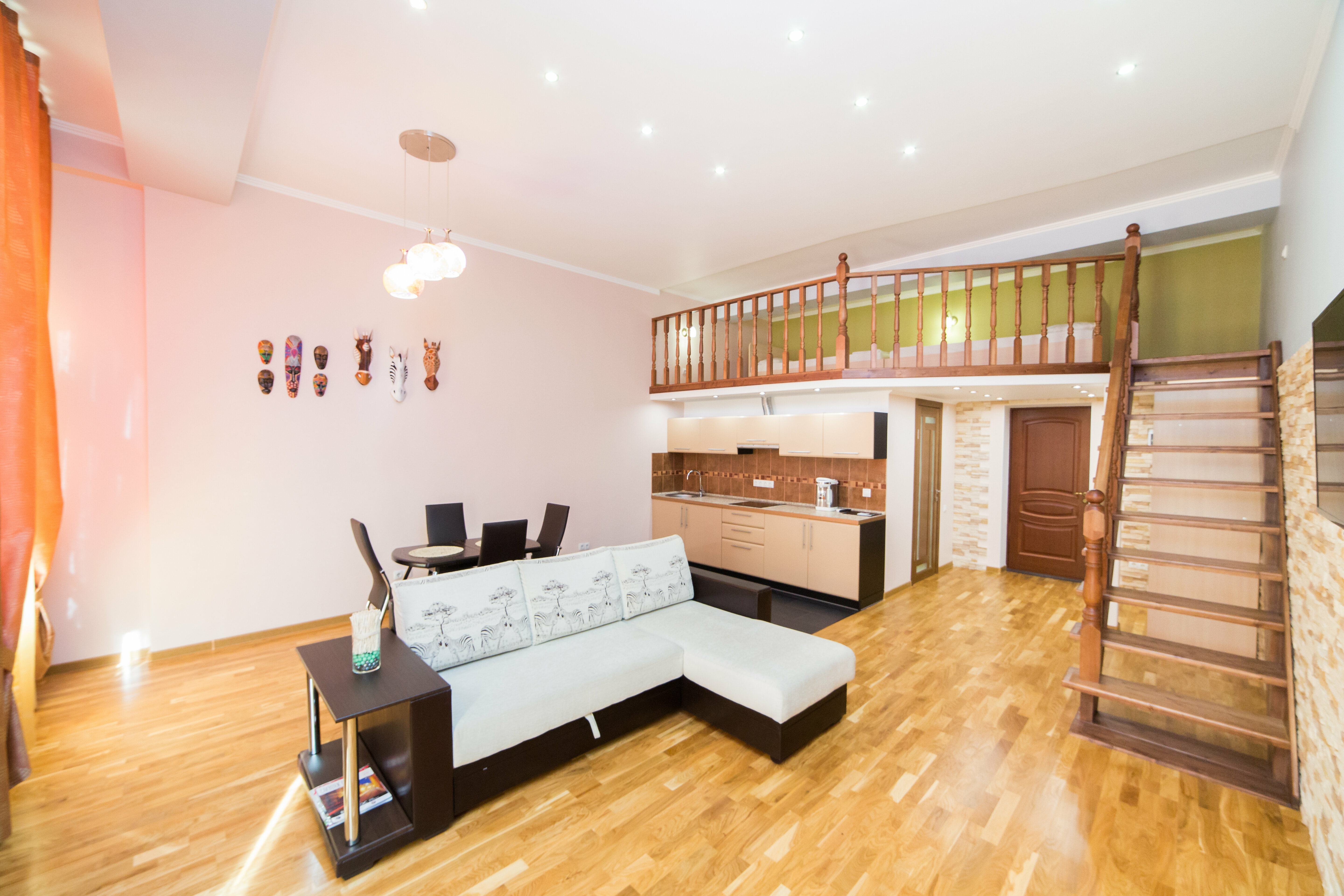 Двухуровневые апартаменты