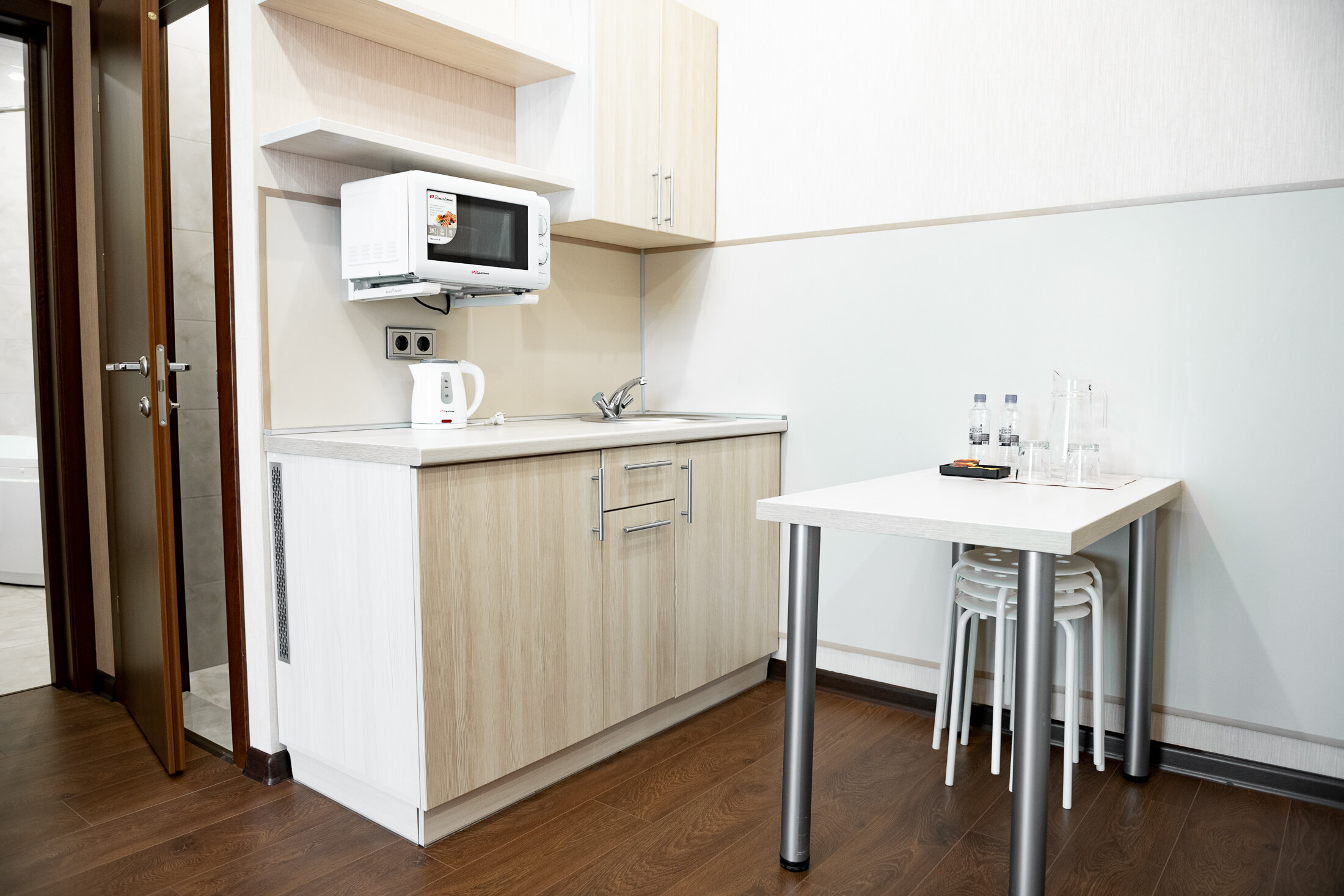 Люкс с кроватью размера «king-size» и гидромассажной ванной