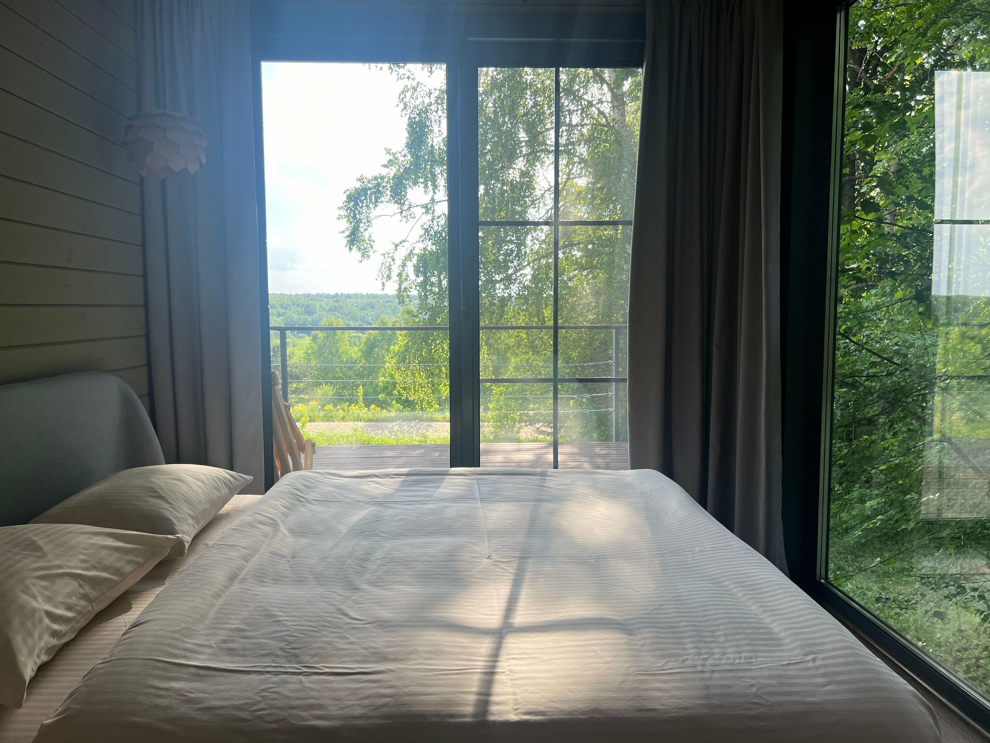 Дом с видом на лес