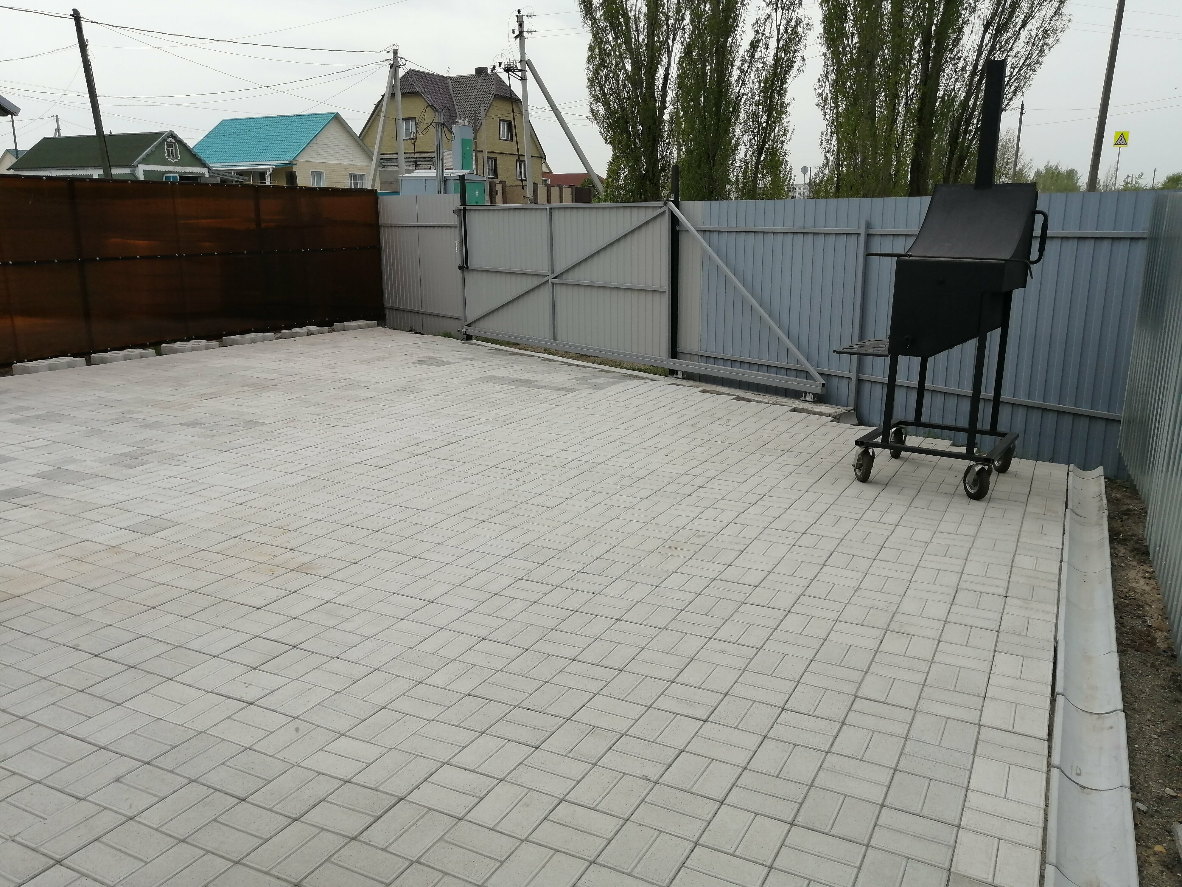 Трехместный номер «Комфорт» с душем