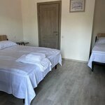 Трехместный номер в Кавказская пленница