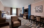 Студио в Four Points by Sheraton