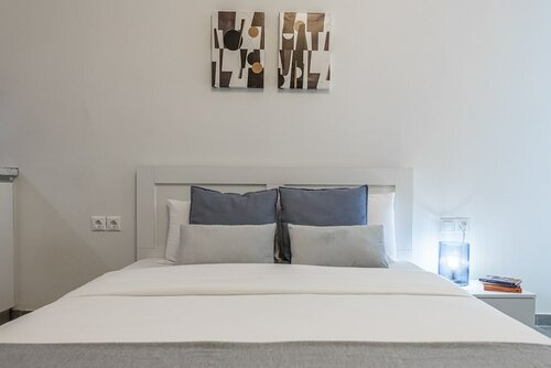 Представительская студия в City Center Executive Flat Stadiou