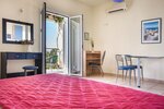 Двухместный номер с 1 двуспальной кроватью в Marias Garden Apartments