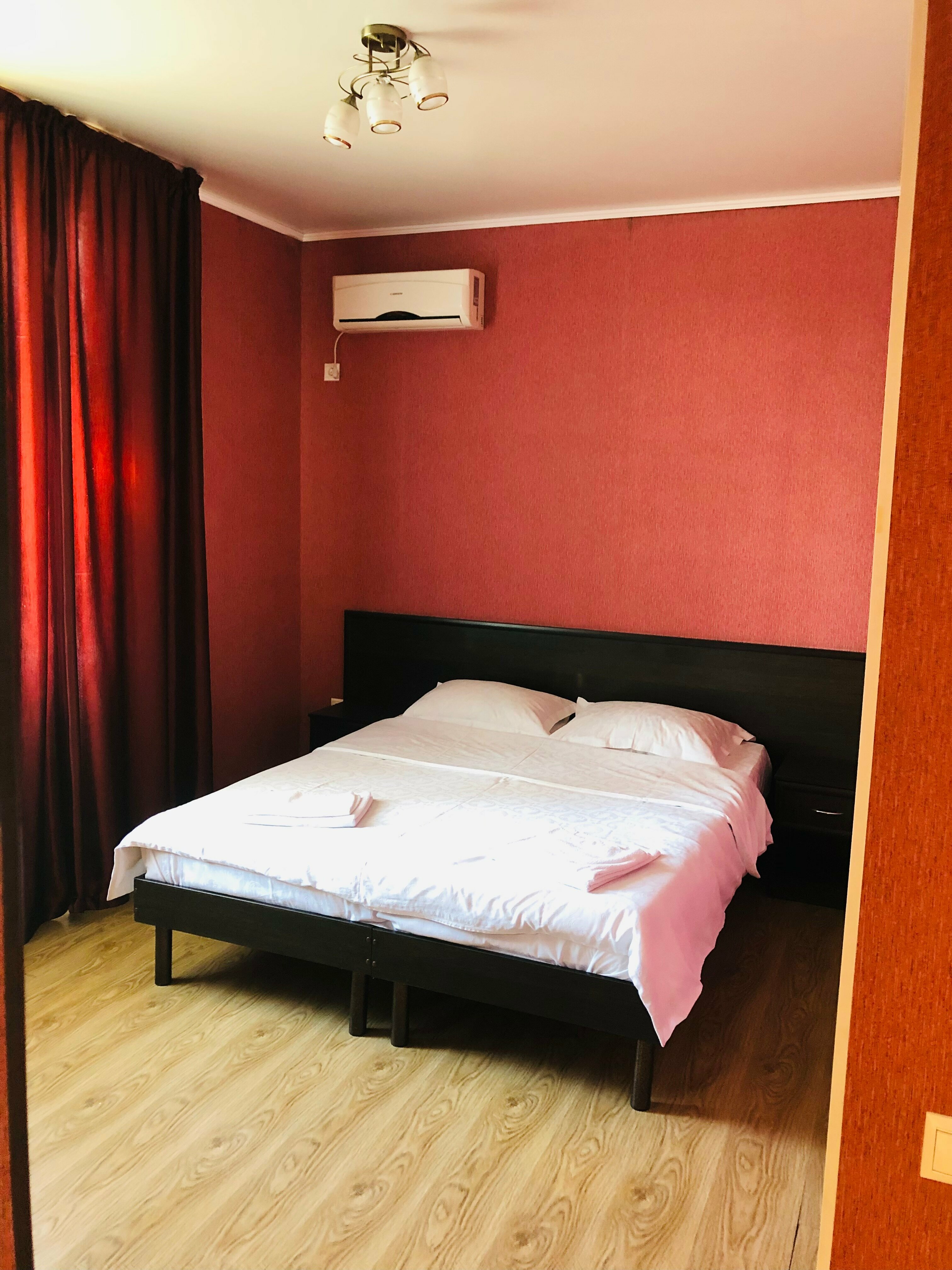 Двухместный номер Делюкс с 1 кроватью или 2 отдельными кроватями и балконом