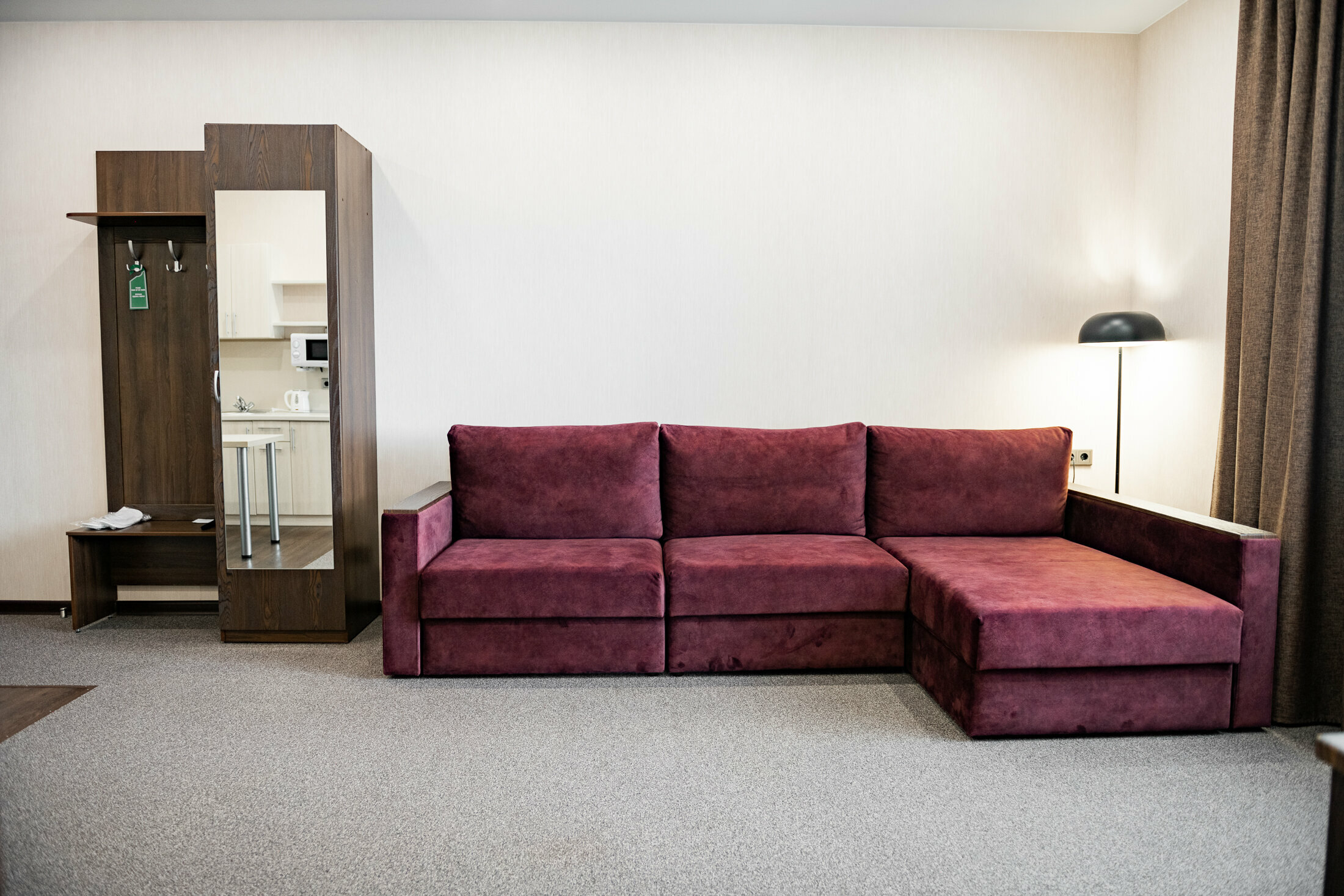 Люкс с кроватью размера «queen-size»