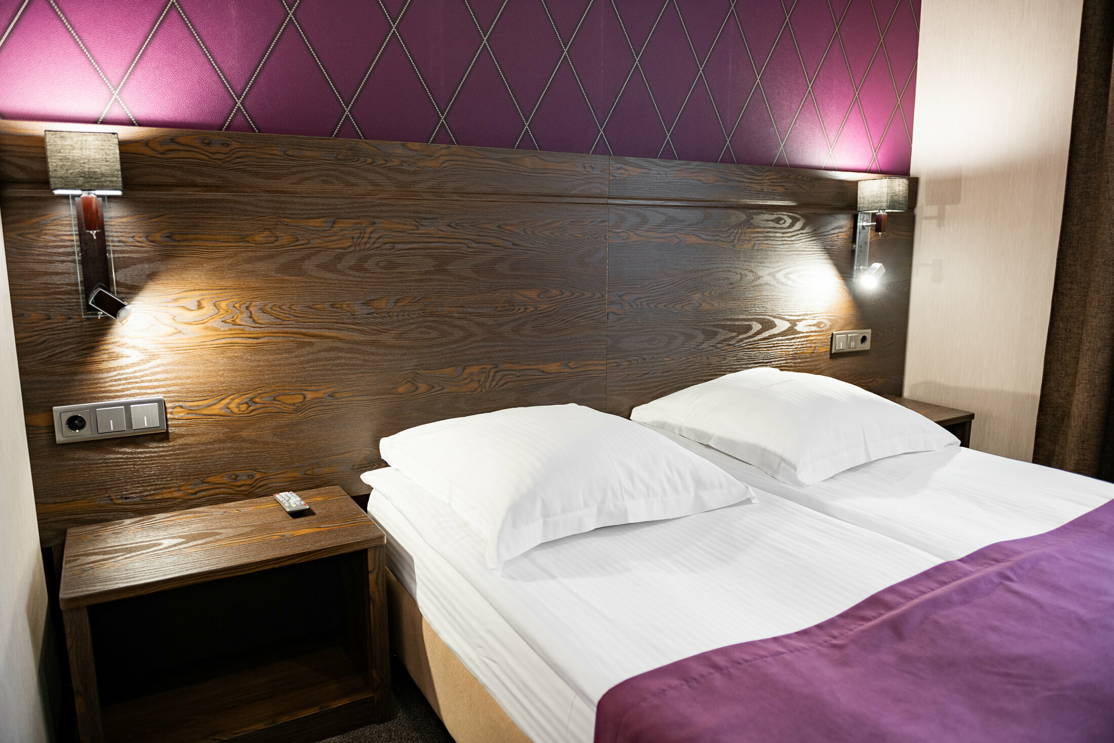 Люкс с кроватью размера «queen-size»