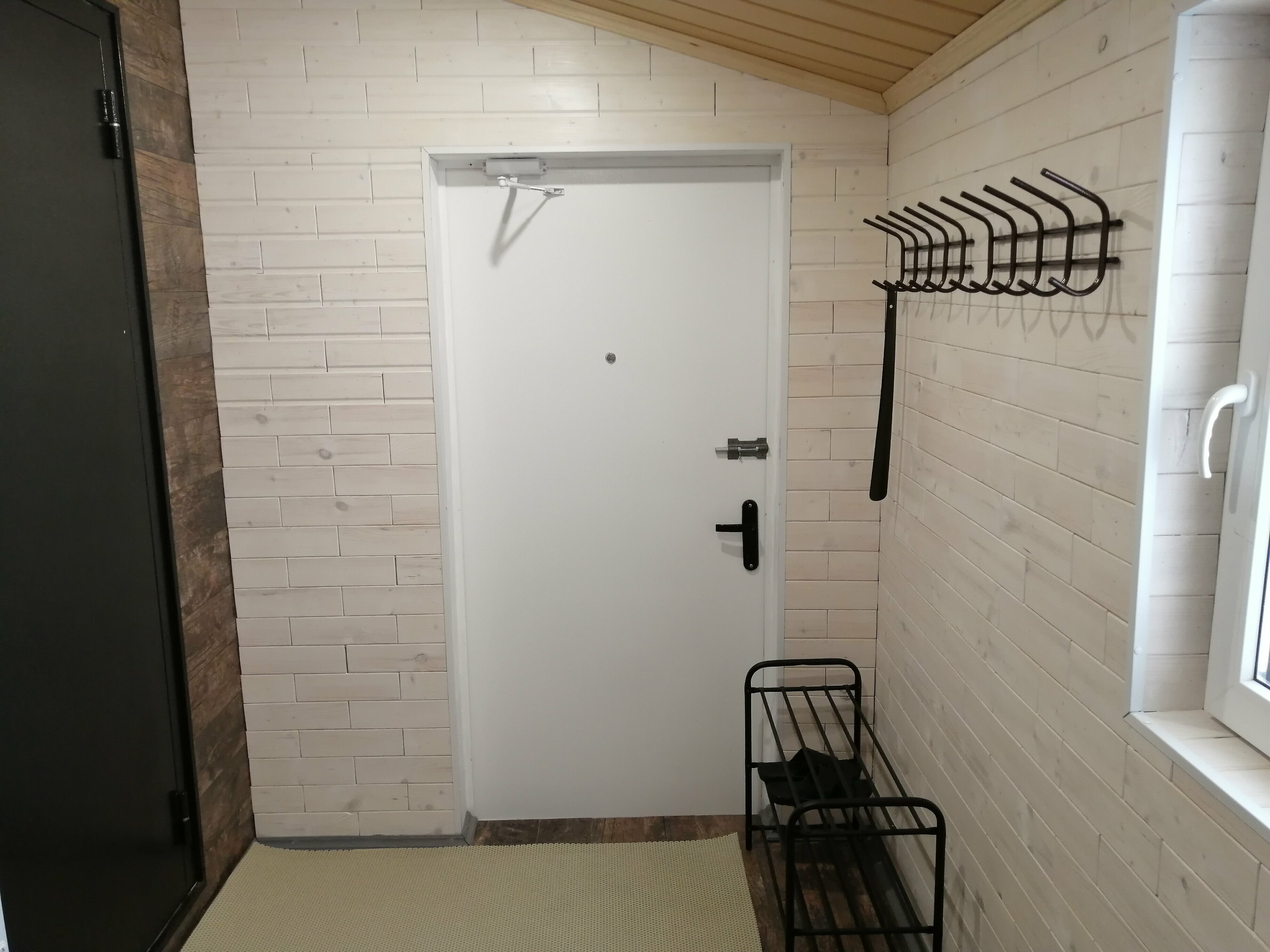 Трехместный номер «Комфорт» с душем