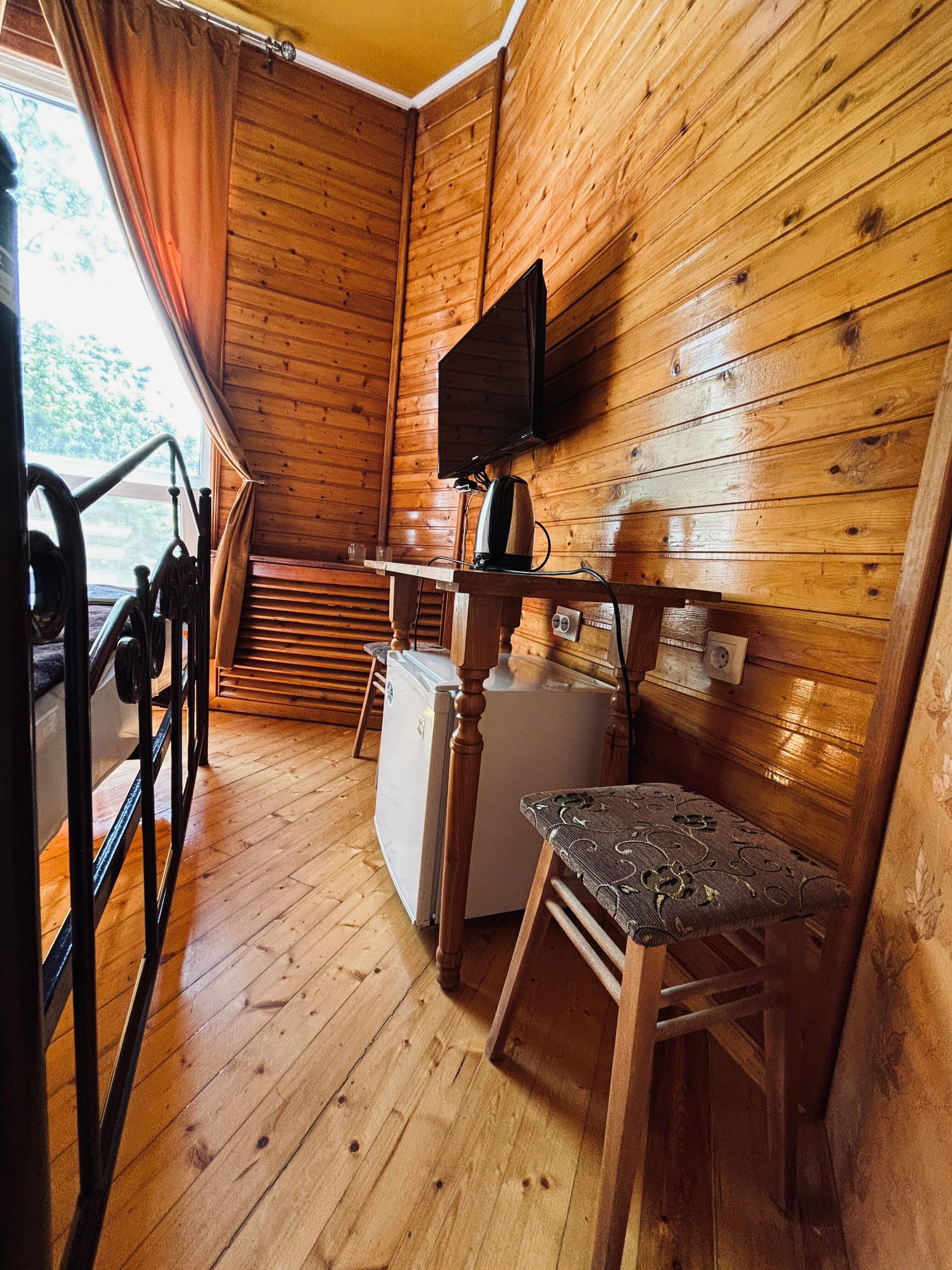 Двухместный номер с 1 кроватью и видом на горы