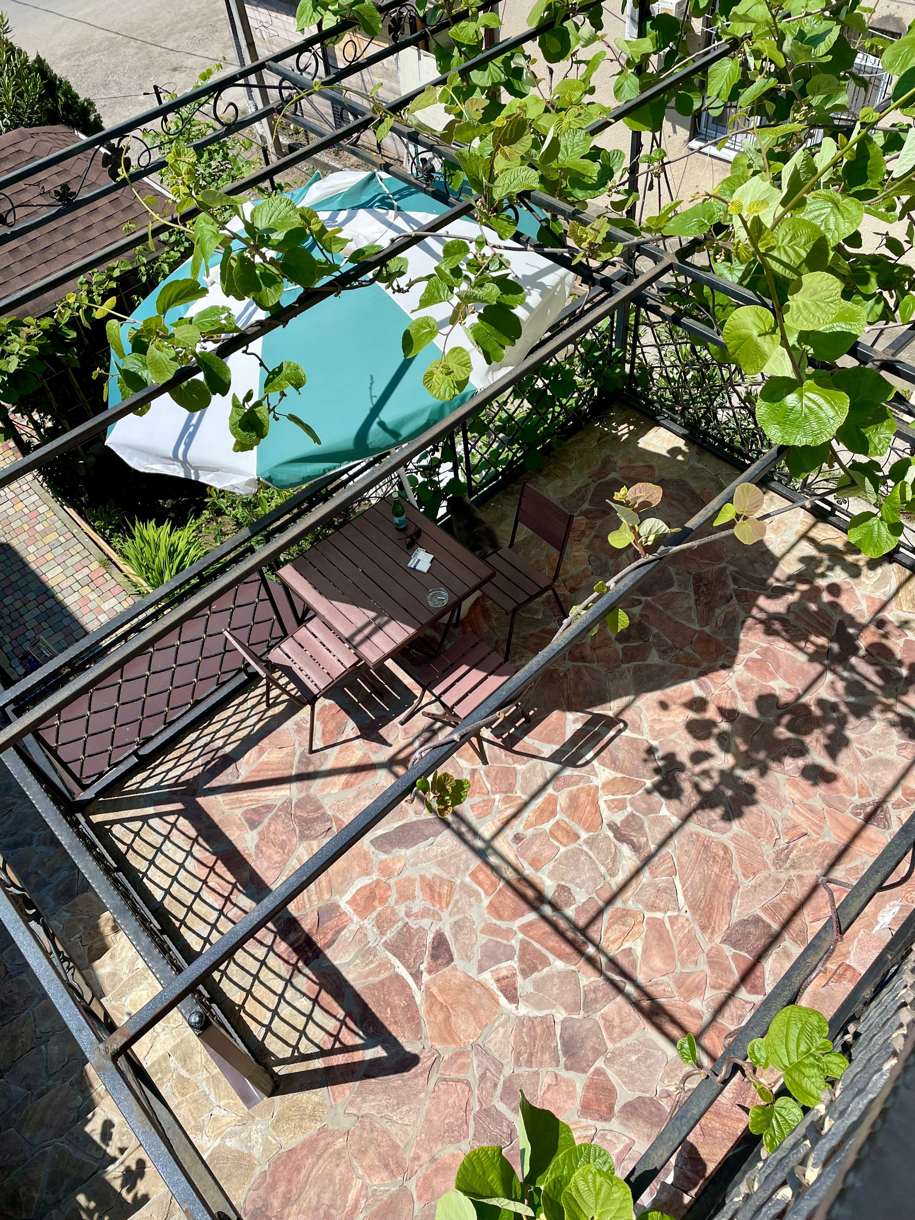 Cемейный номер с собственной ванной комнатой