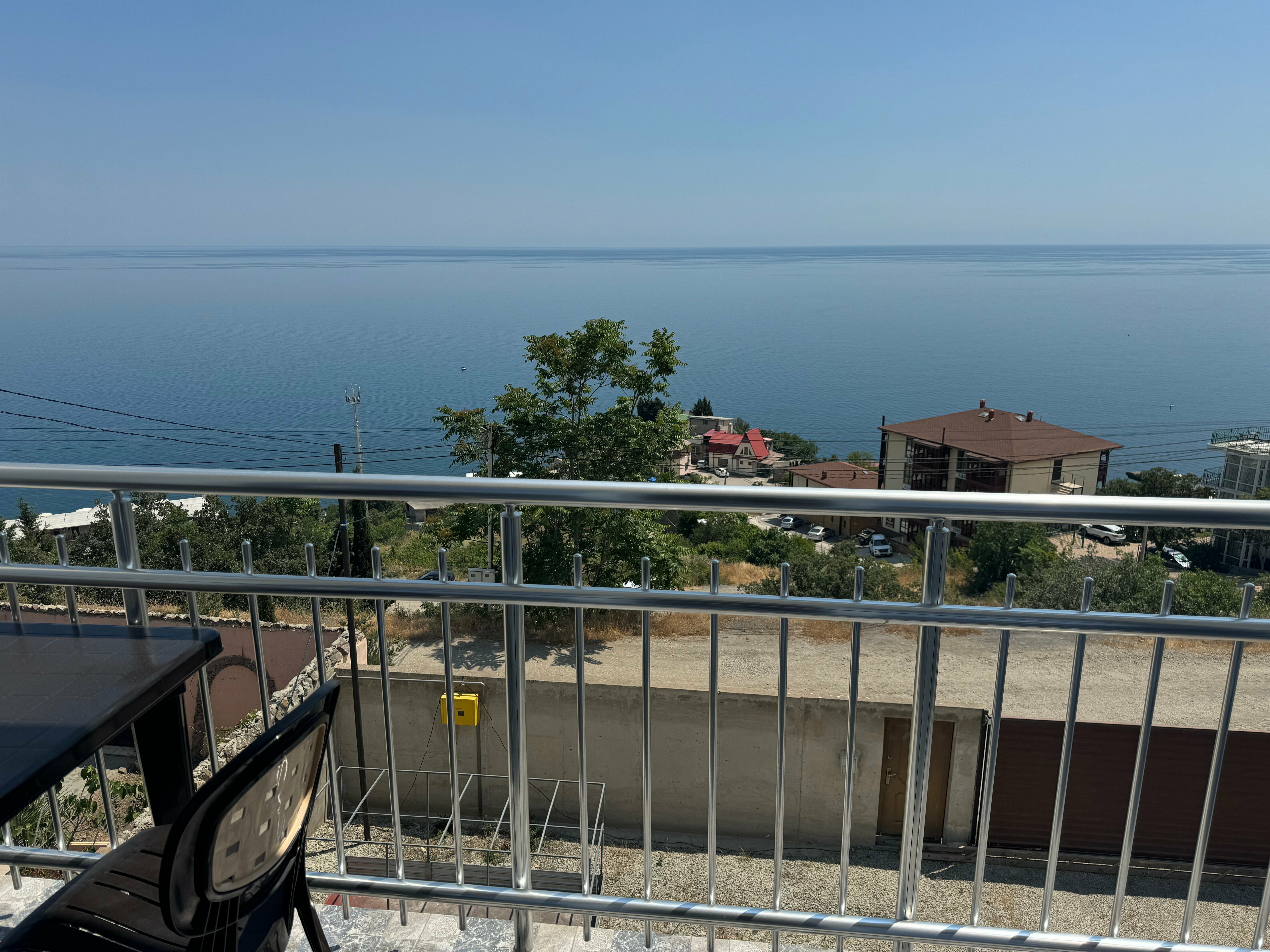 Трехместный номер с видом на море