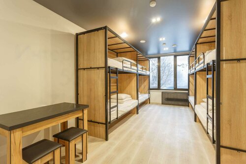 Кровать в общем номере для мужчин в На Рубле