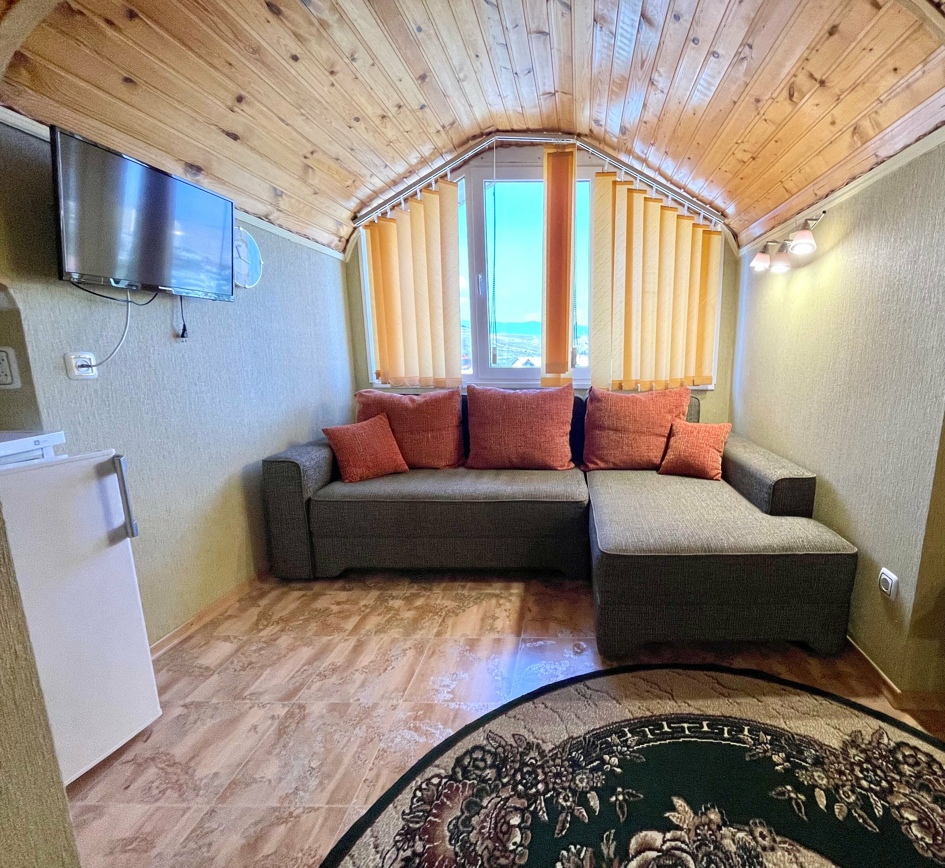 Пентхаус с видом на горы