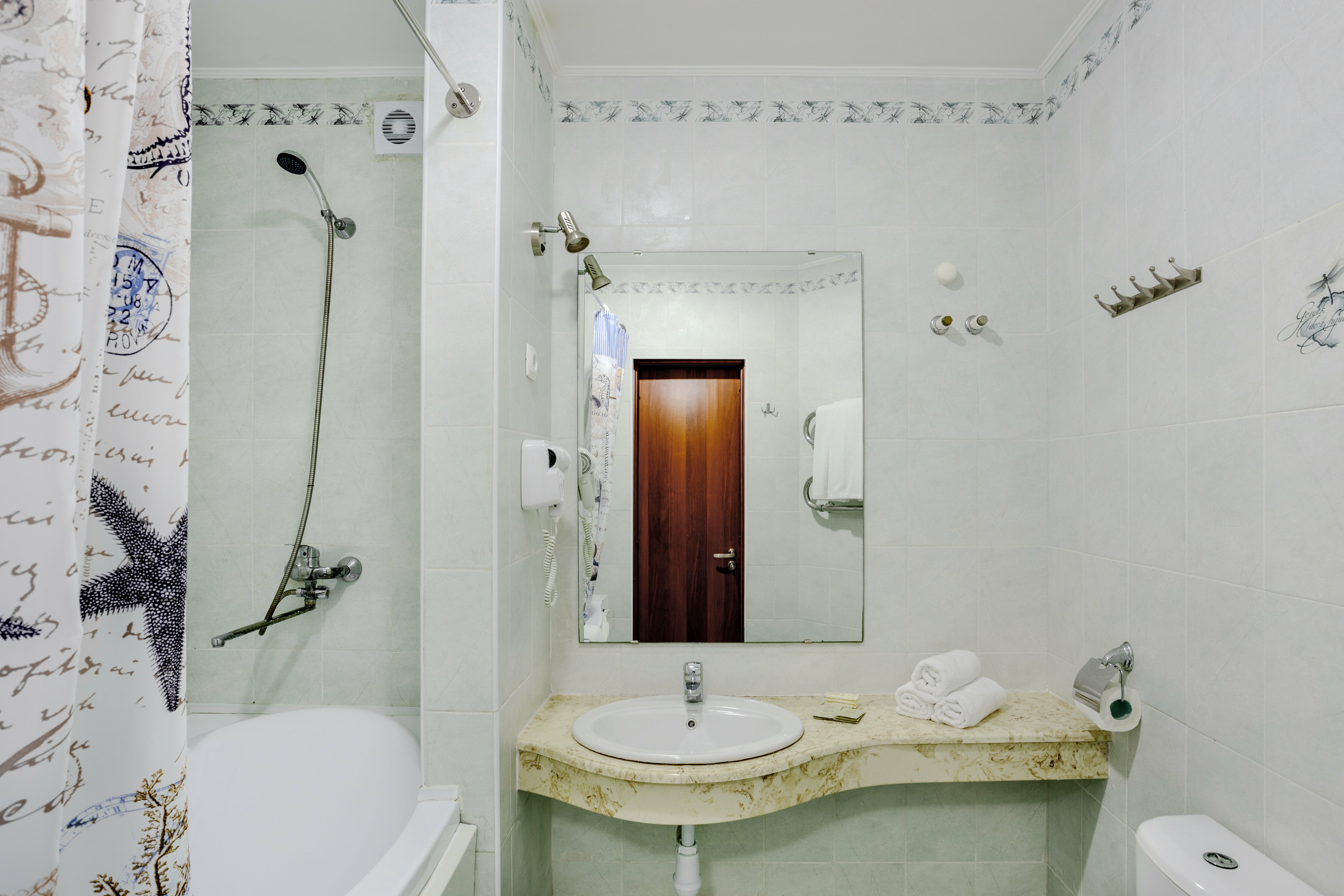 Номер-студия с диваном-кроватью