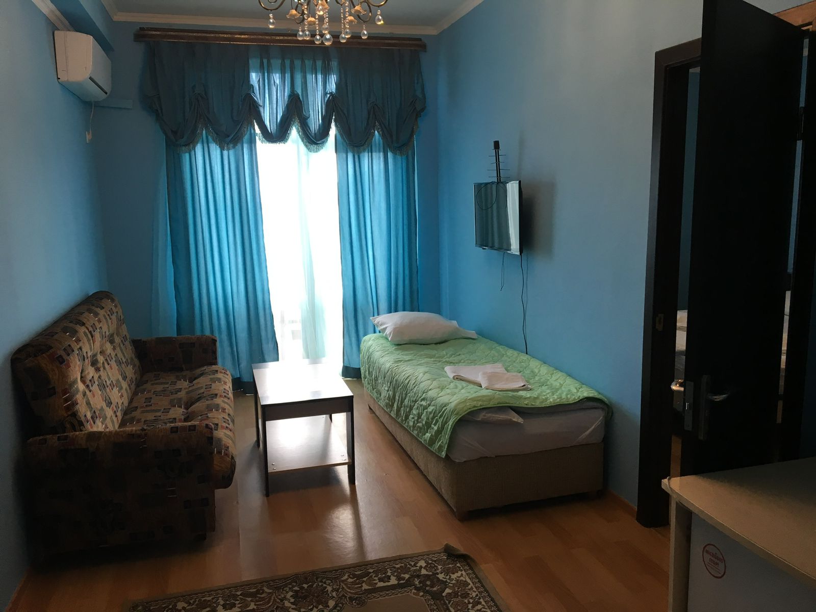 Четырехместный номер с видом на море