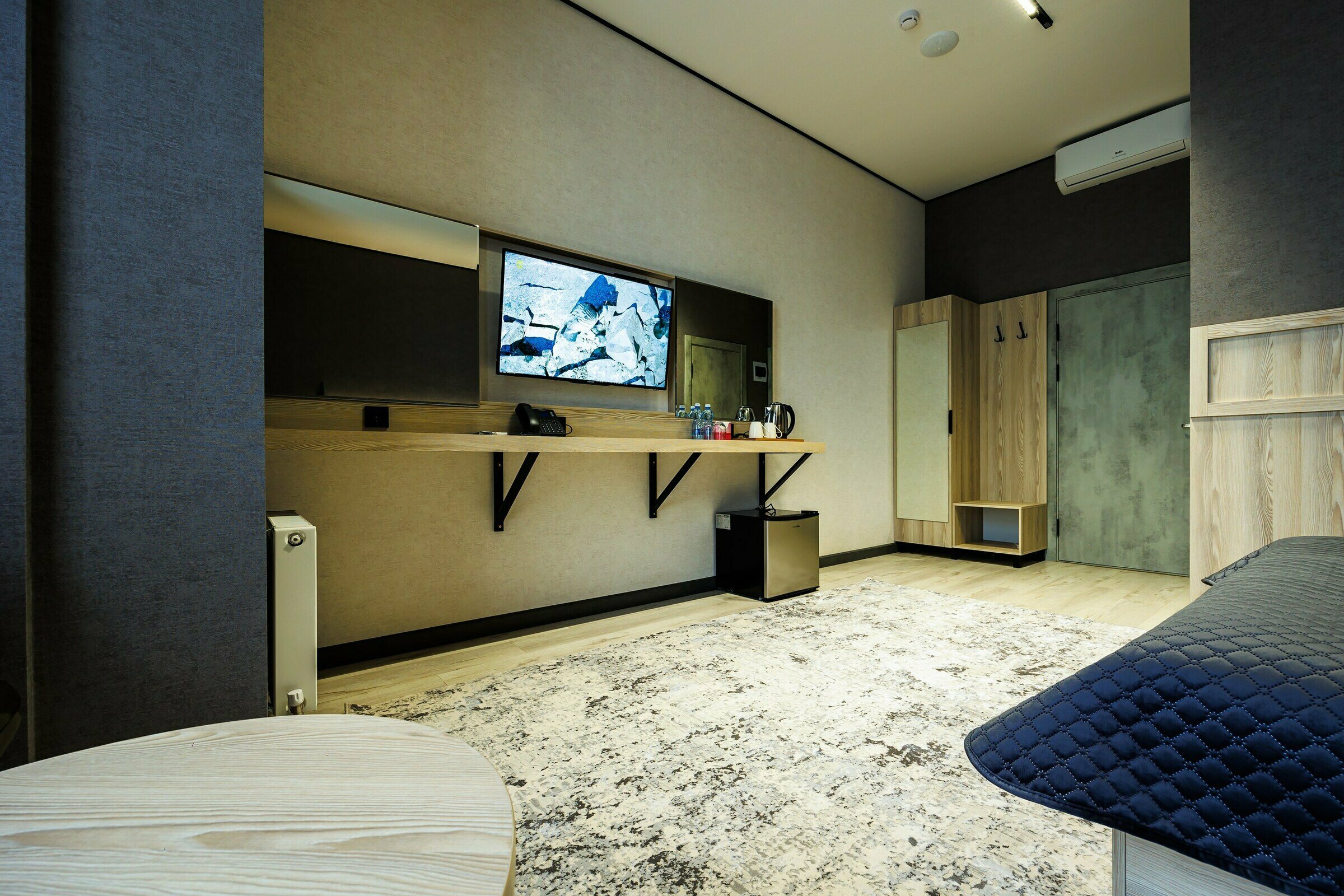 Большой двухместный номер с 1 кроватью