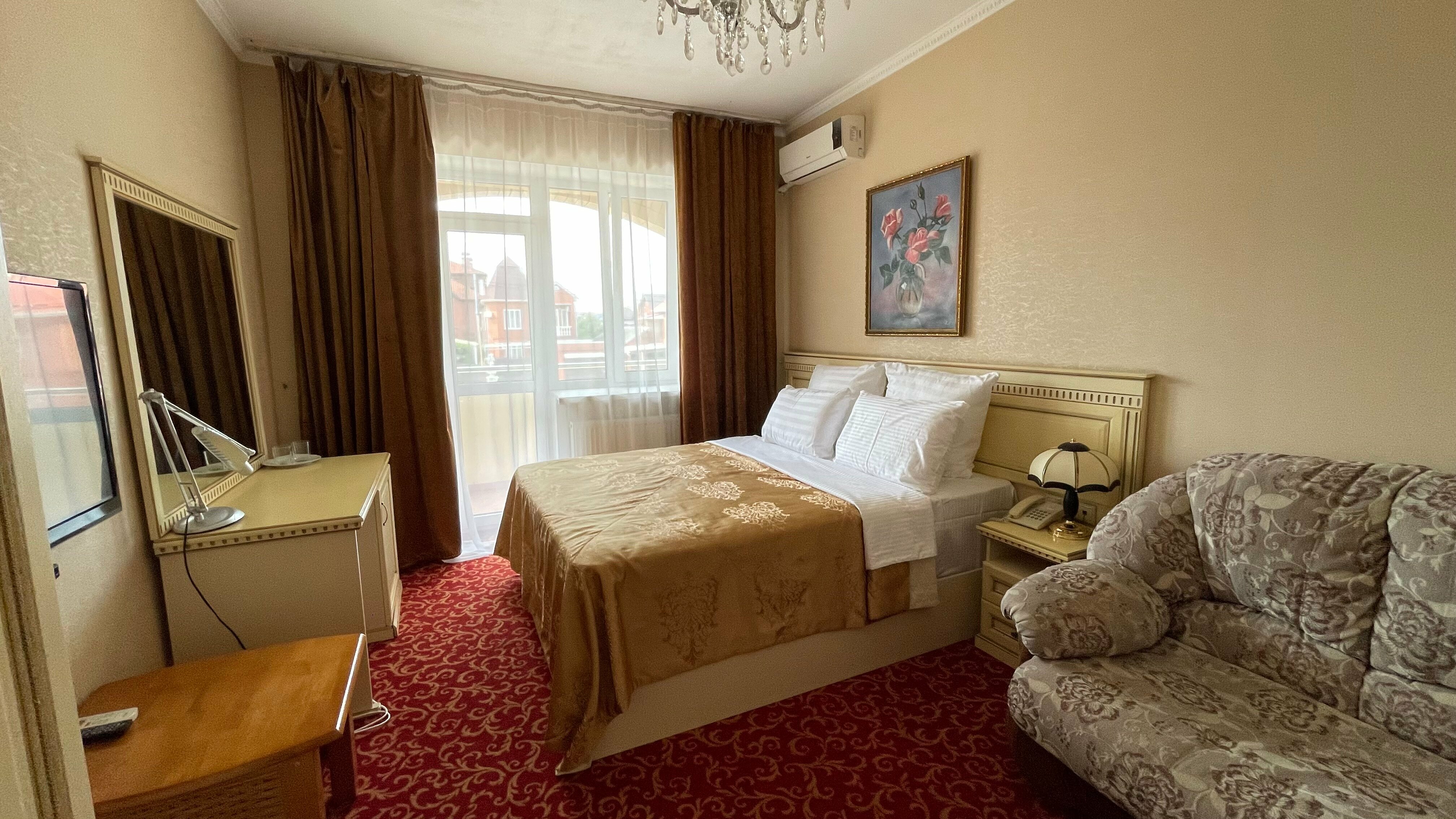 Двухместный номер с 1 кроватью и балконом