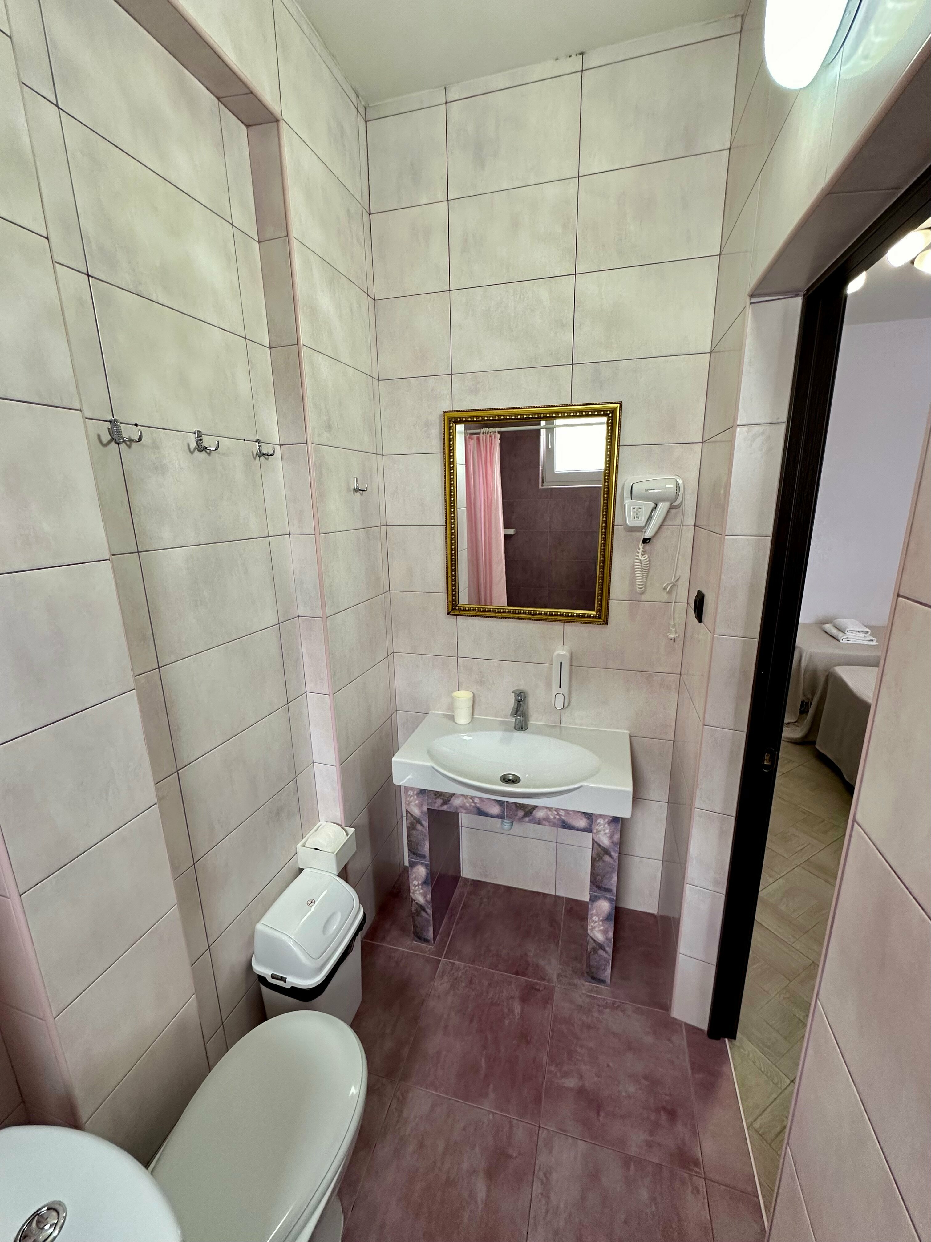 Улучшенный трехместный номер